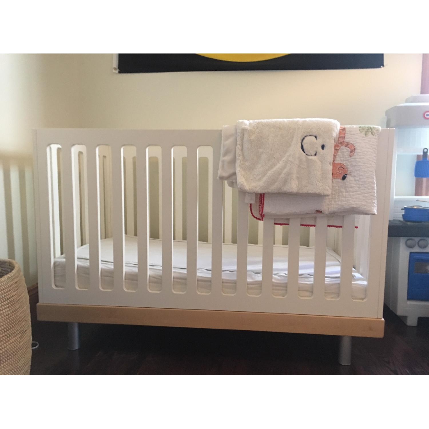 Oeuf Classic Crib - image-2