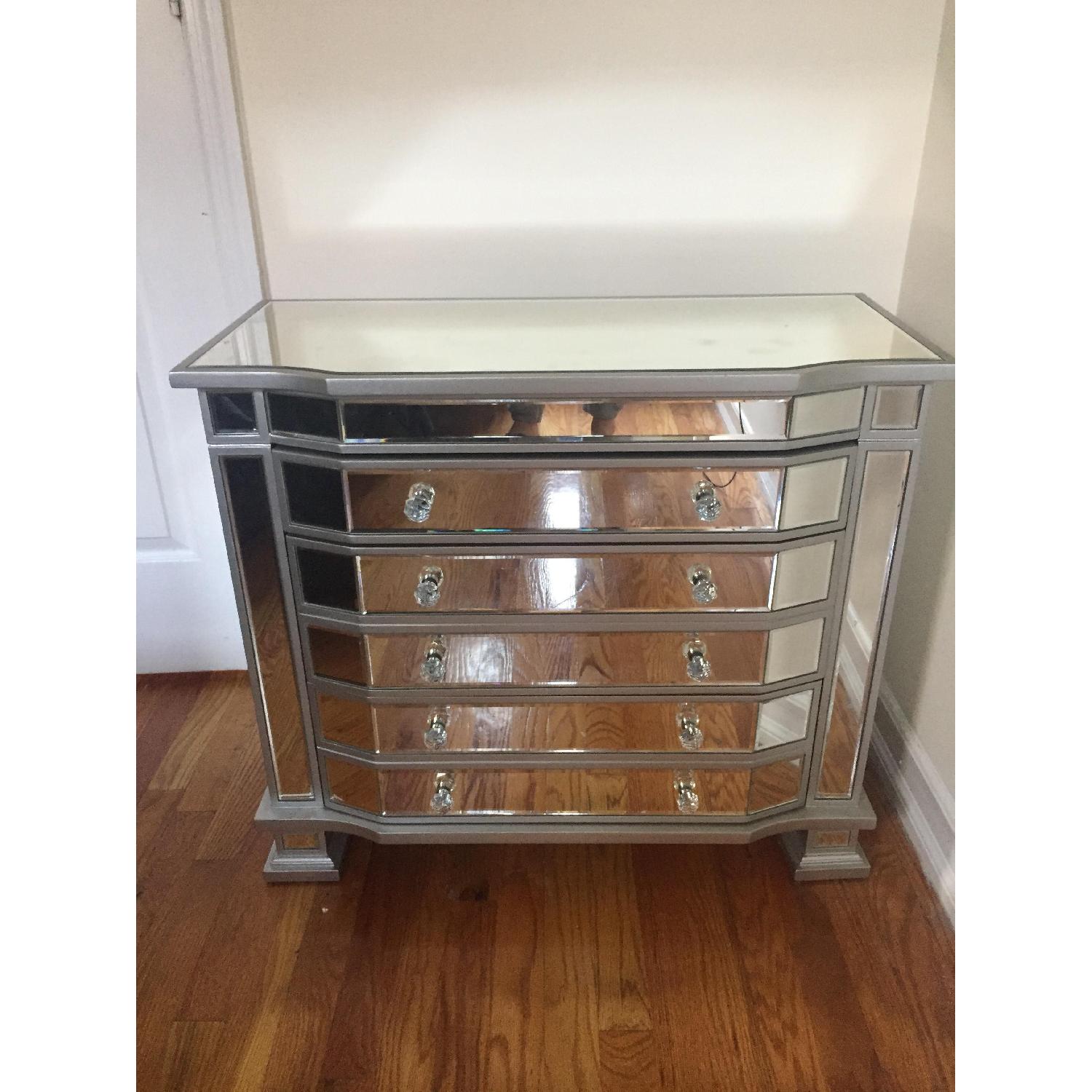 Wilton 3 Drawer Mirrored Dresser - image-1