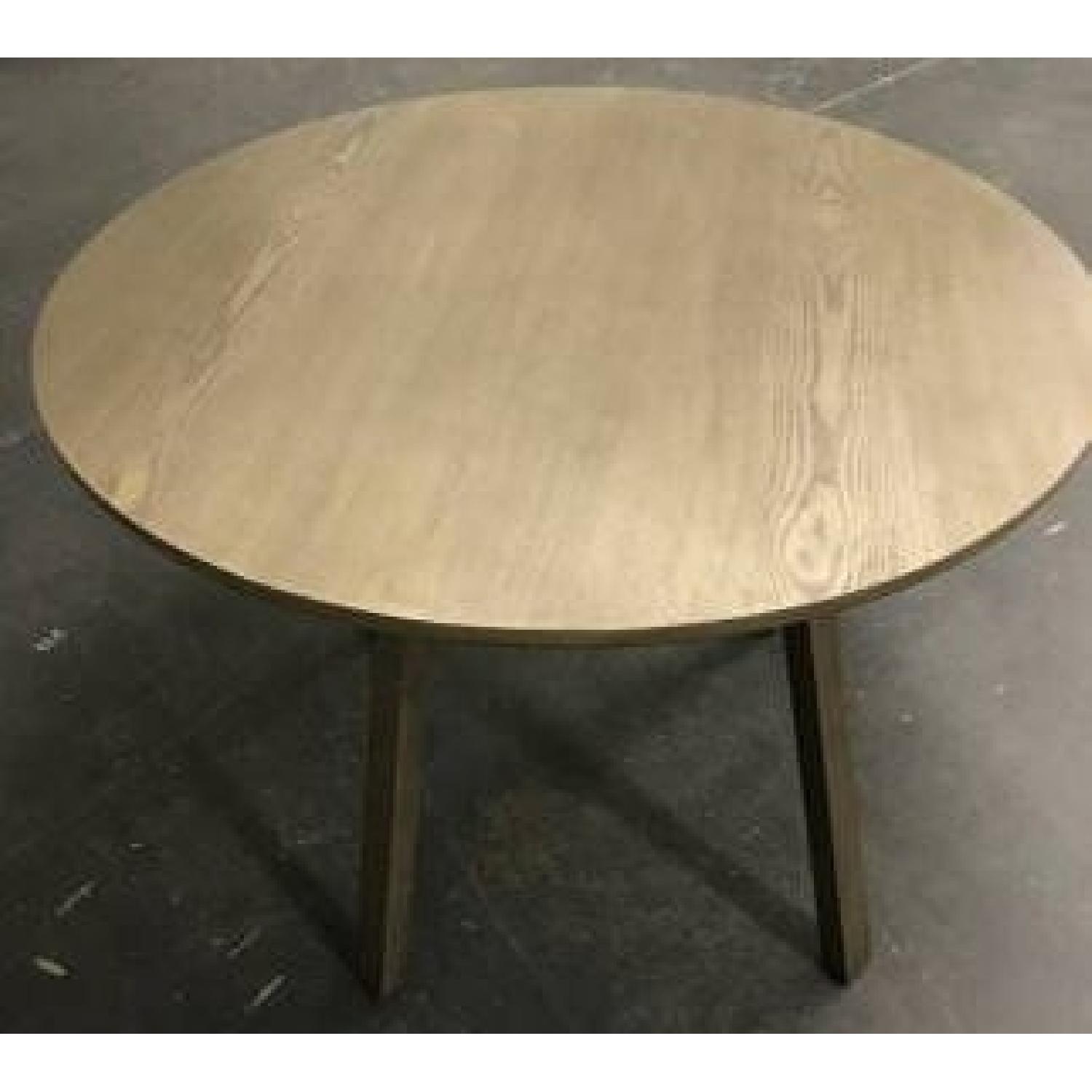 Crate & Barrel Round Dining Table AptDeco
