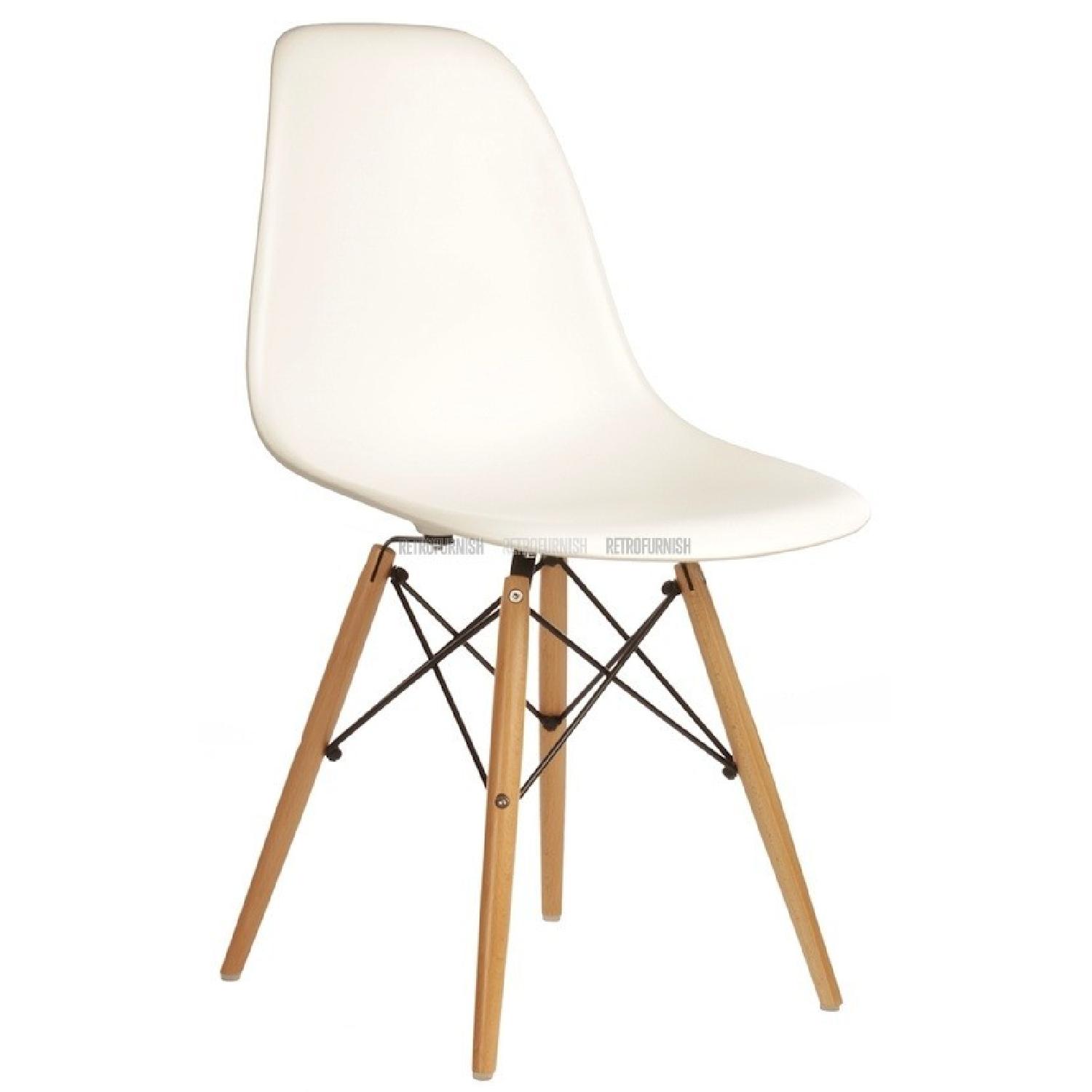 Herman Miller Antique Eames Chair - image-0