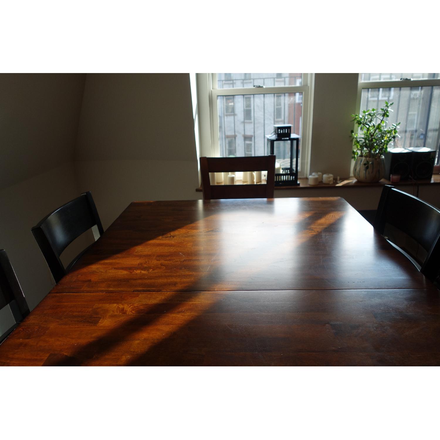 Antique Style Wood Expandable Dining Table w/ 6 Chairs - AptDeco