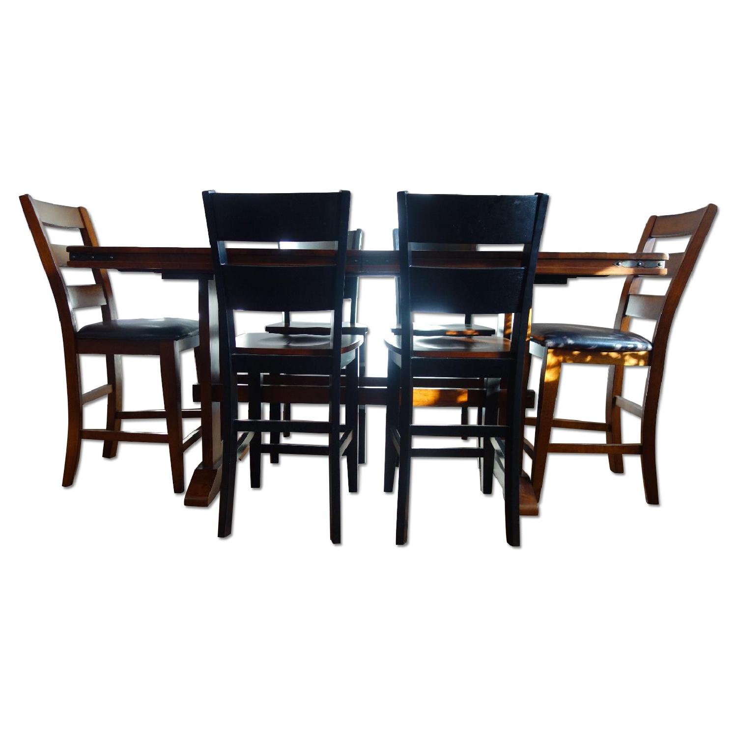 Antique Style Wood Expandable Dining Table w/ 6 Chairs - AptDeco