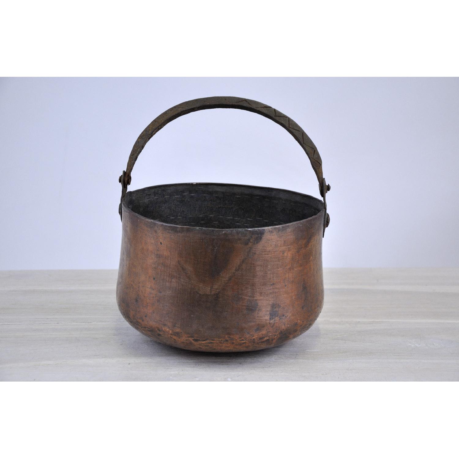 Antique HandHammered Copper Pot Cauldron Kettle AptDeco