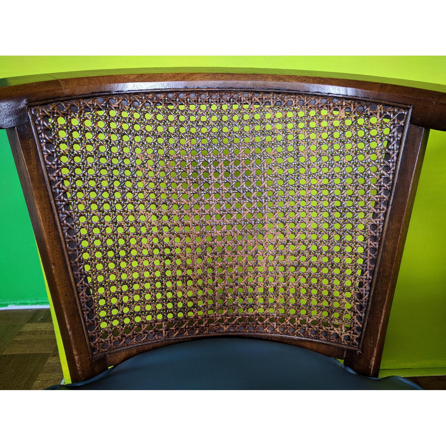 Vintage Mid Century Barrel Chair - image-9