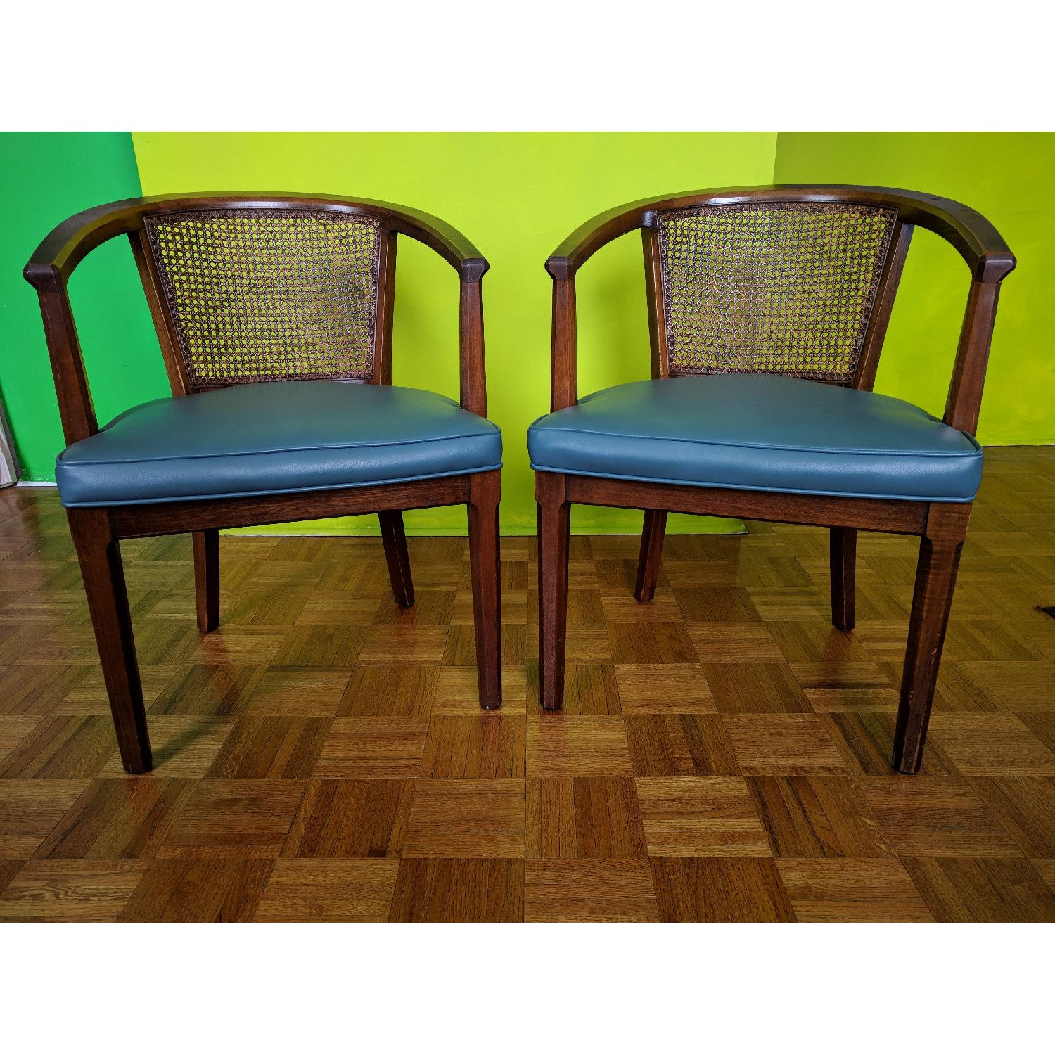 Vintage Mid Century Barrel Chair - image-13