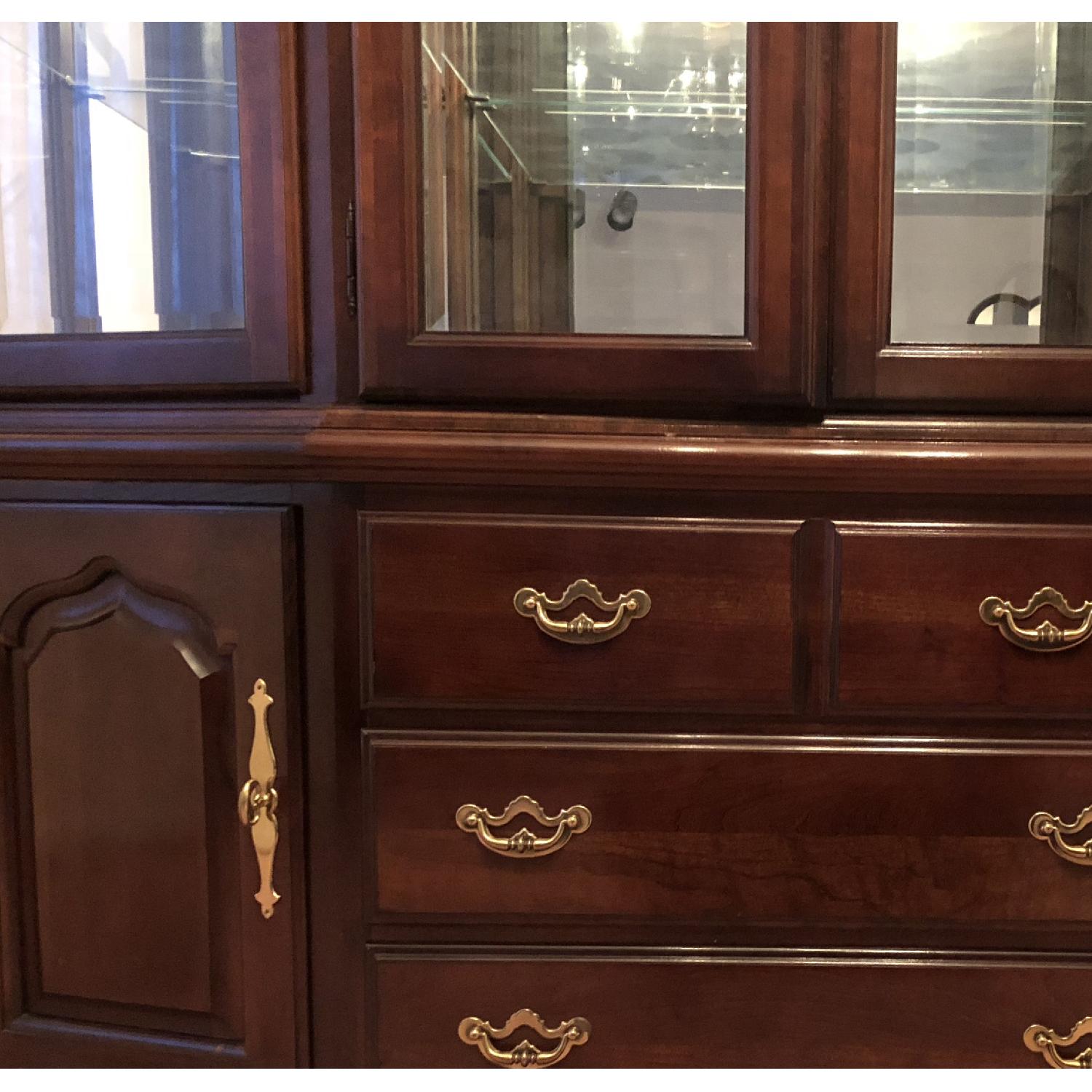 Thomasville Mahogany China Cabinet - image-7