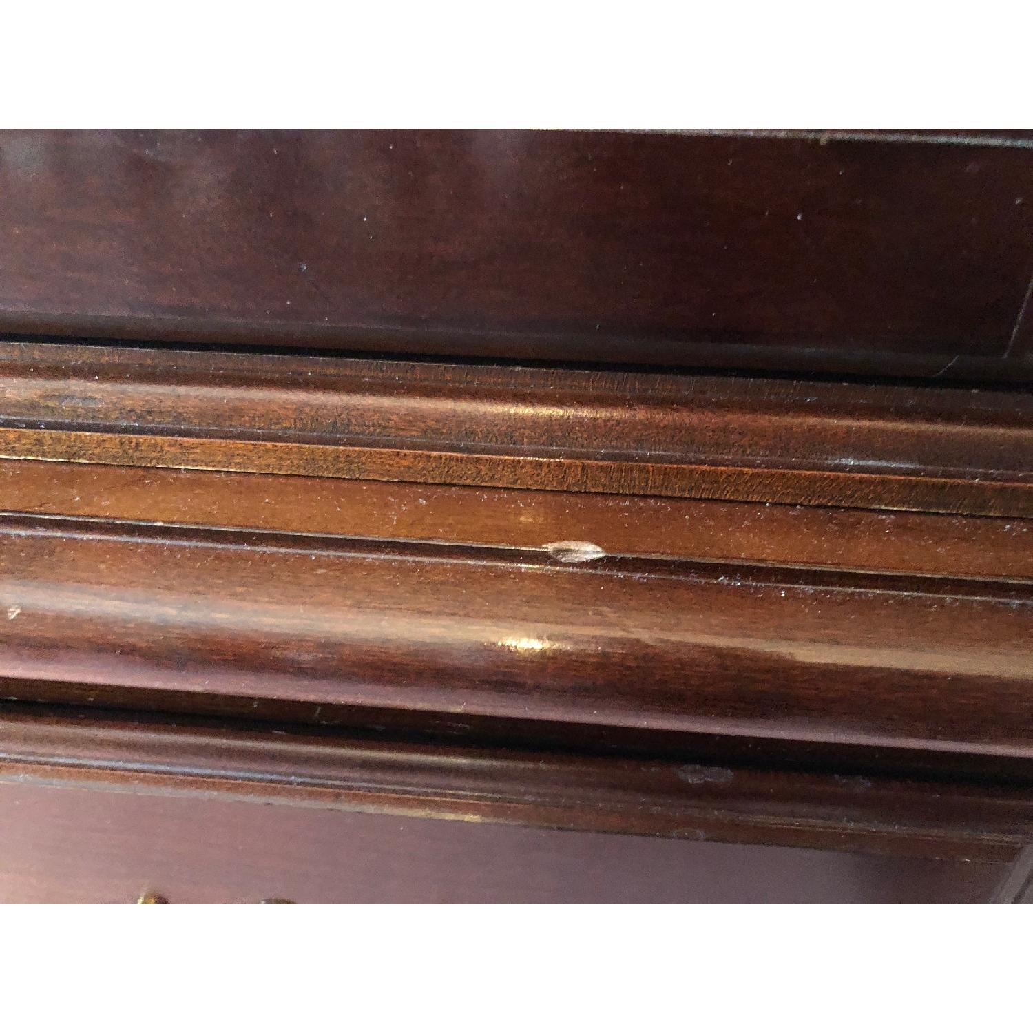 Thomasville Mahogany China Cabinet - image-9