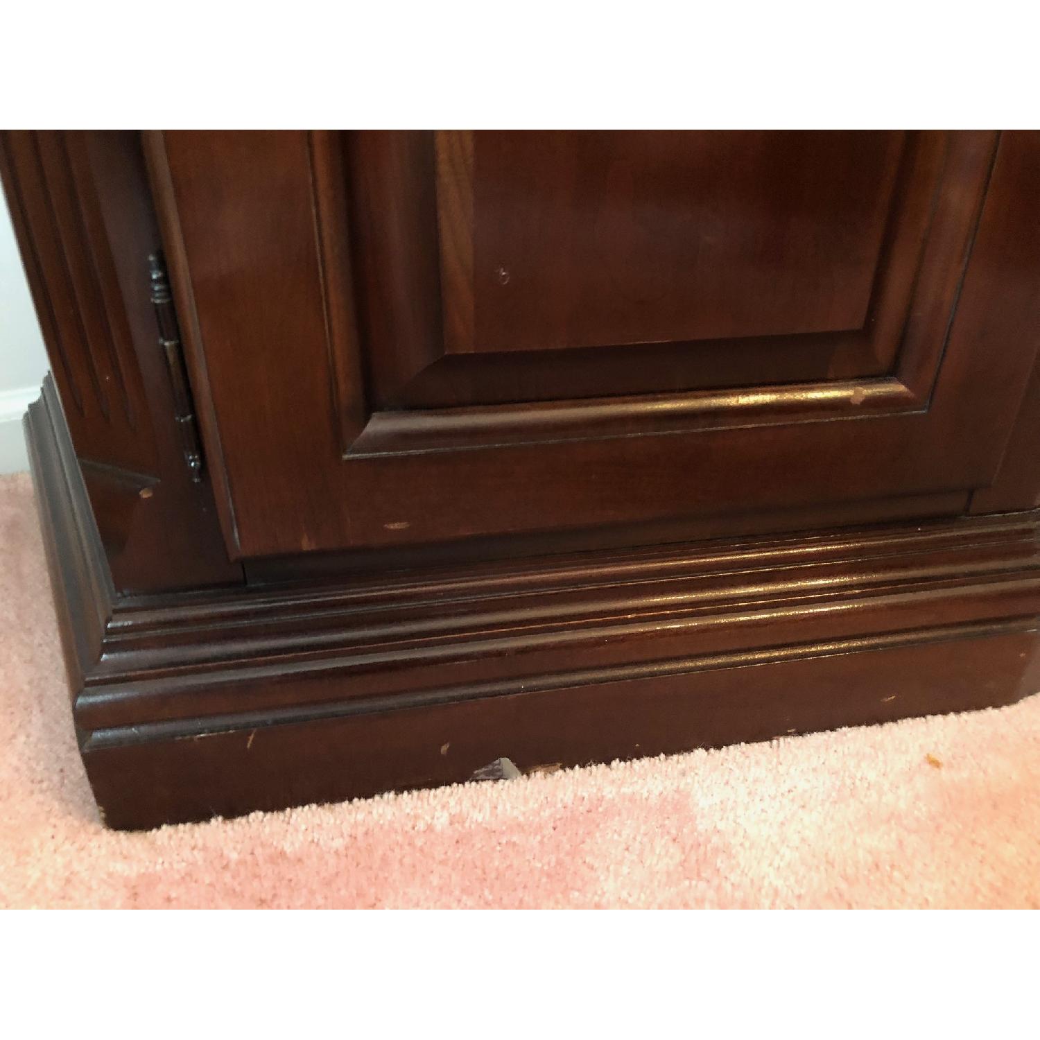 Thomasville Mahogany China Cabinet - image-12