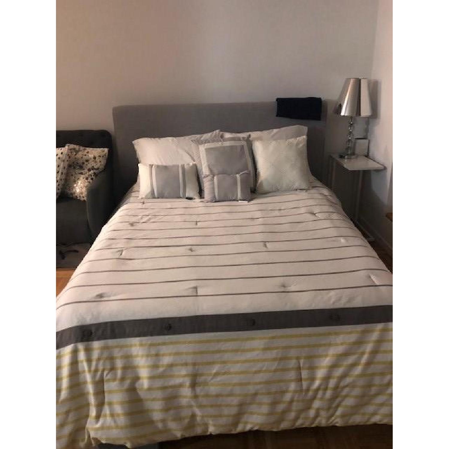 West Elm Mod Upholstered Bed in Grey - image-2