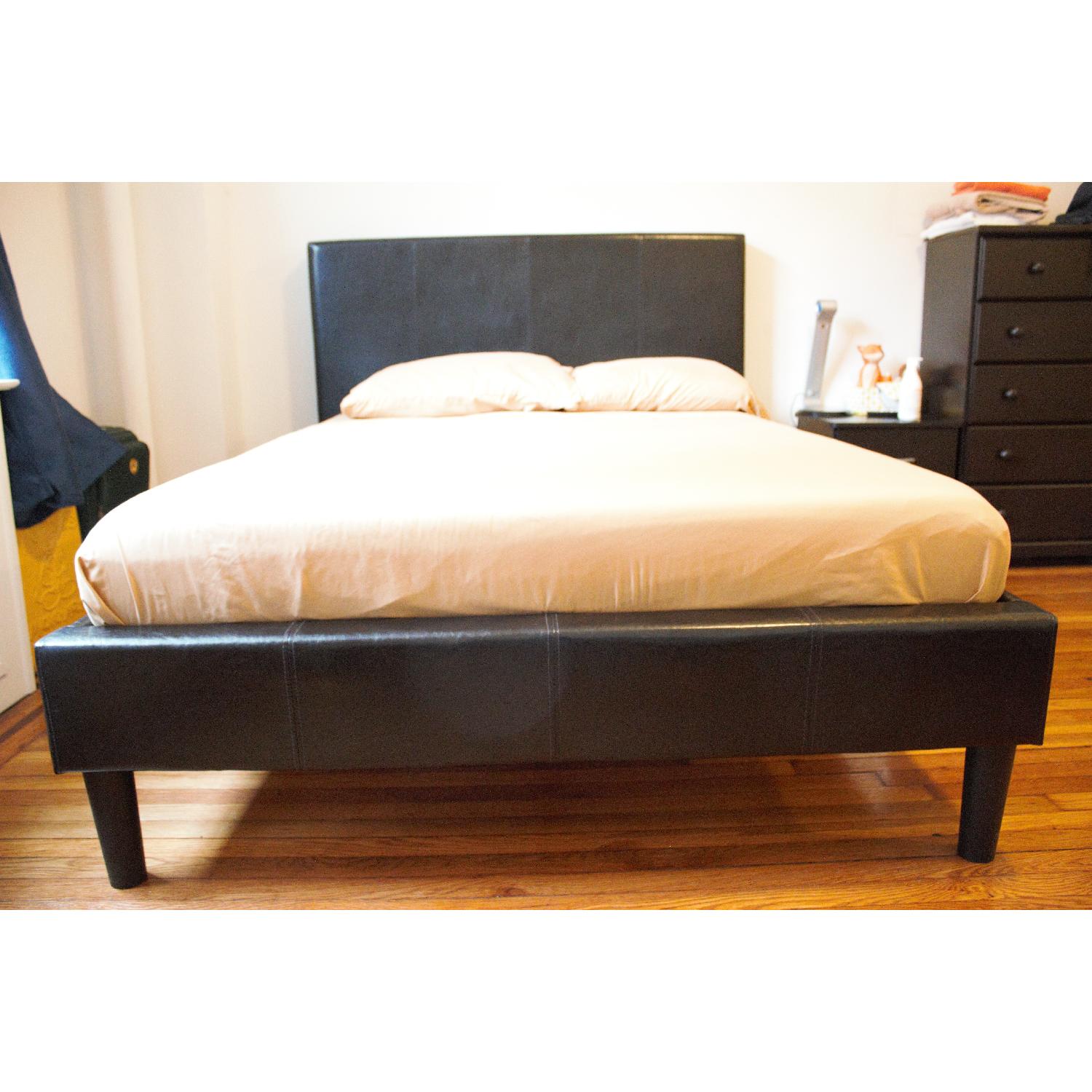 Zinus Deluxe Faux Leather Upholstered Platform Bed - image-2