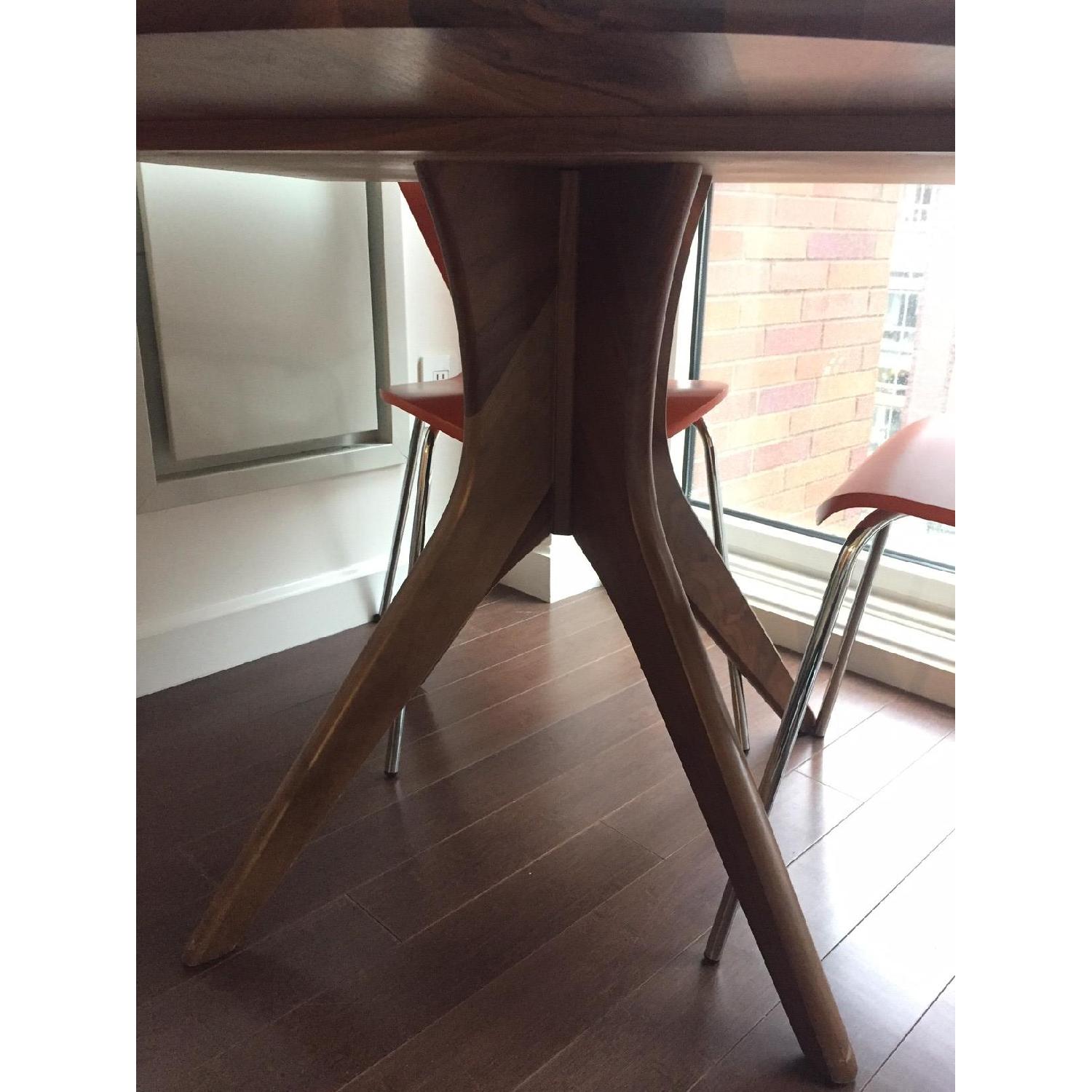 Room & Board Bradshaw Round Dining Table w/ 4 Pike Chairs - image-2