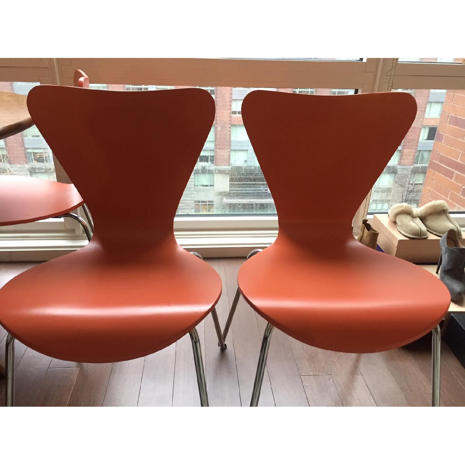 Room & Board Bradshaw Round Dining Table w/ 4 Pike Chairs - image-3