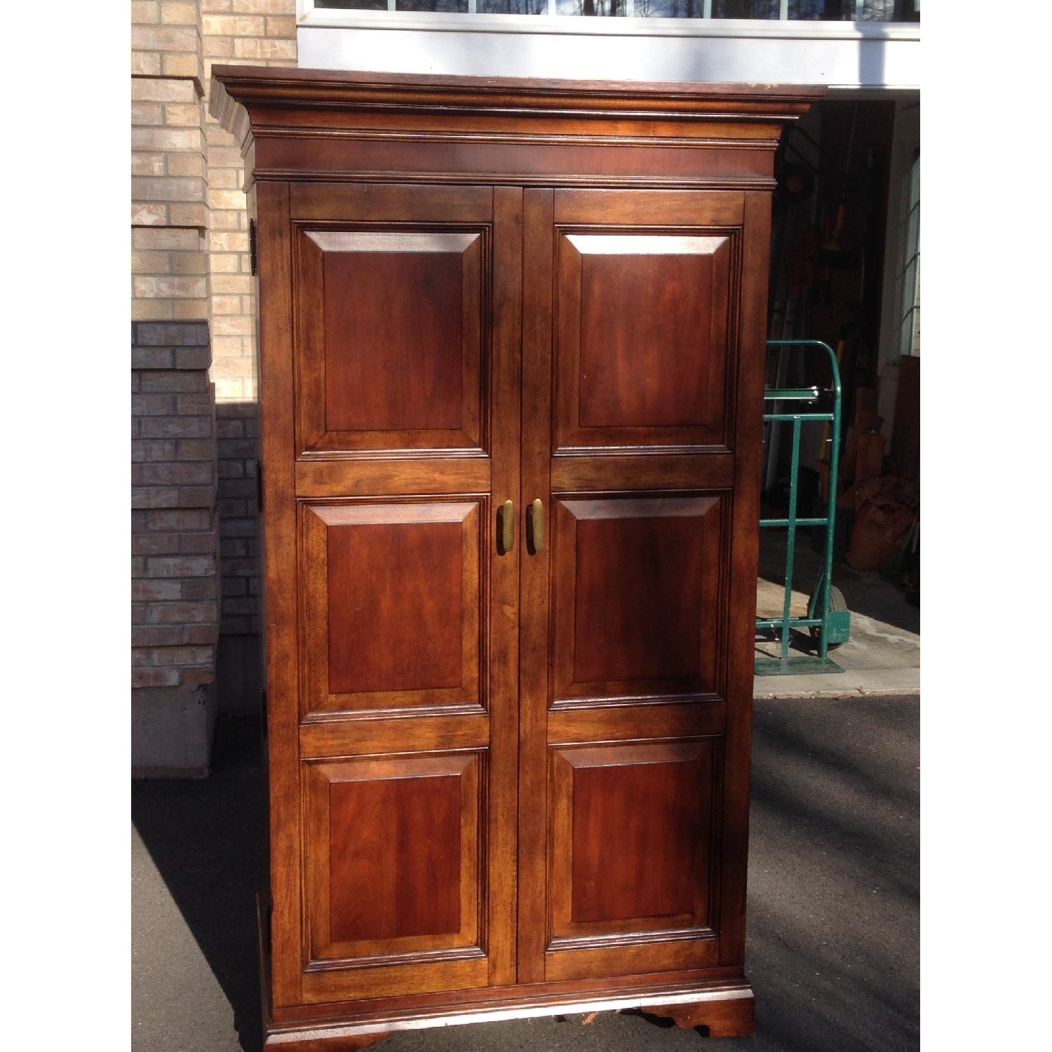 Bernhardt Martha Stewart Trumbull Bar Cabinet - image-1