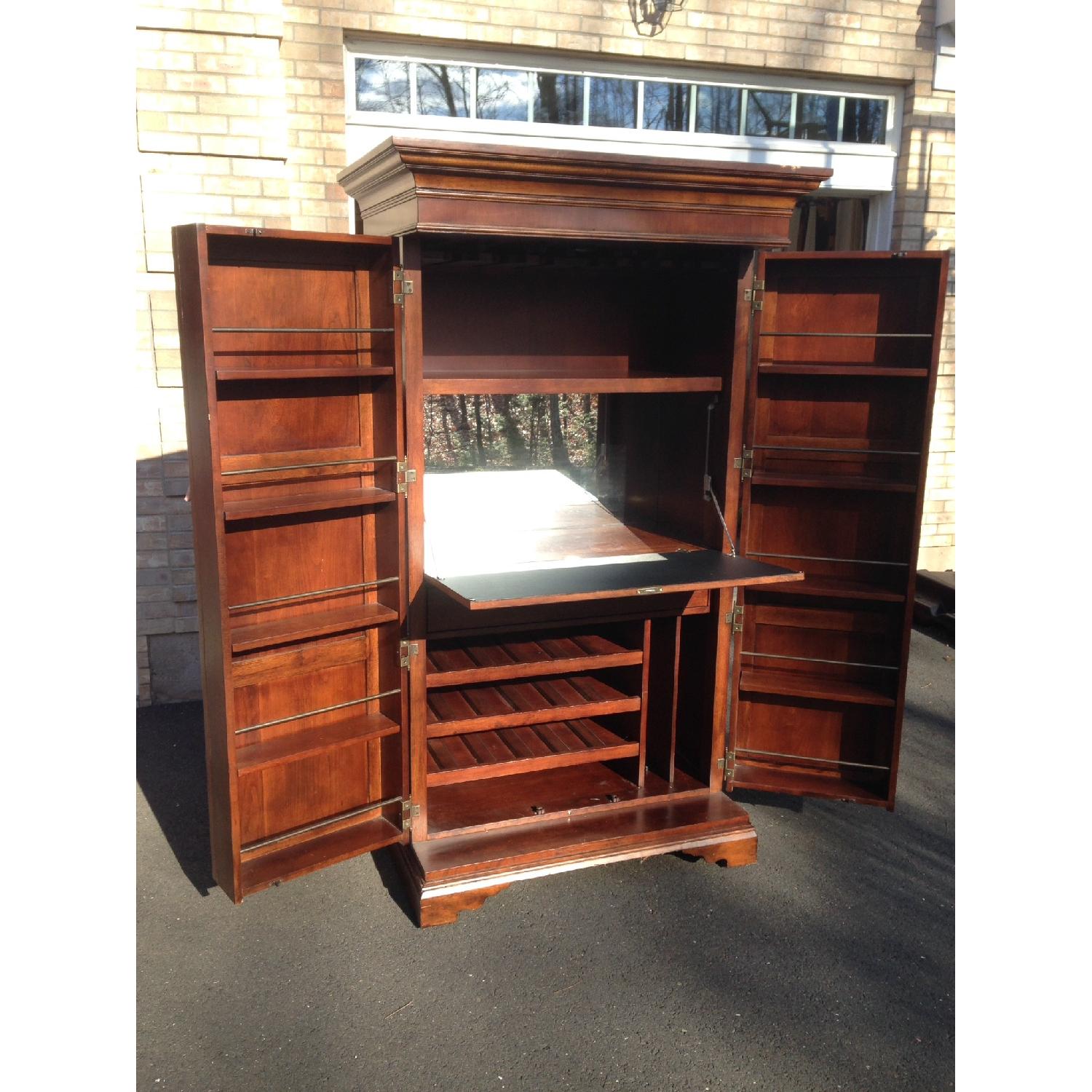 Bernhardt Martha Stewart Trumbull Bar Cabinet - image-5