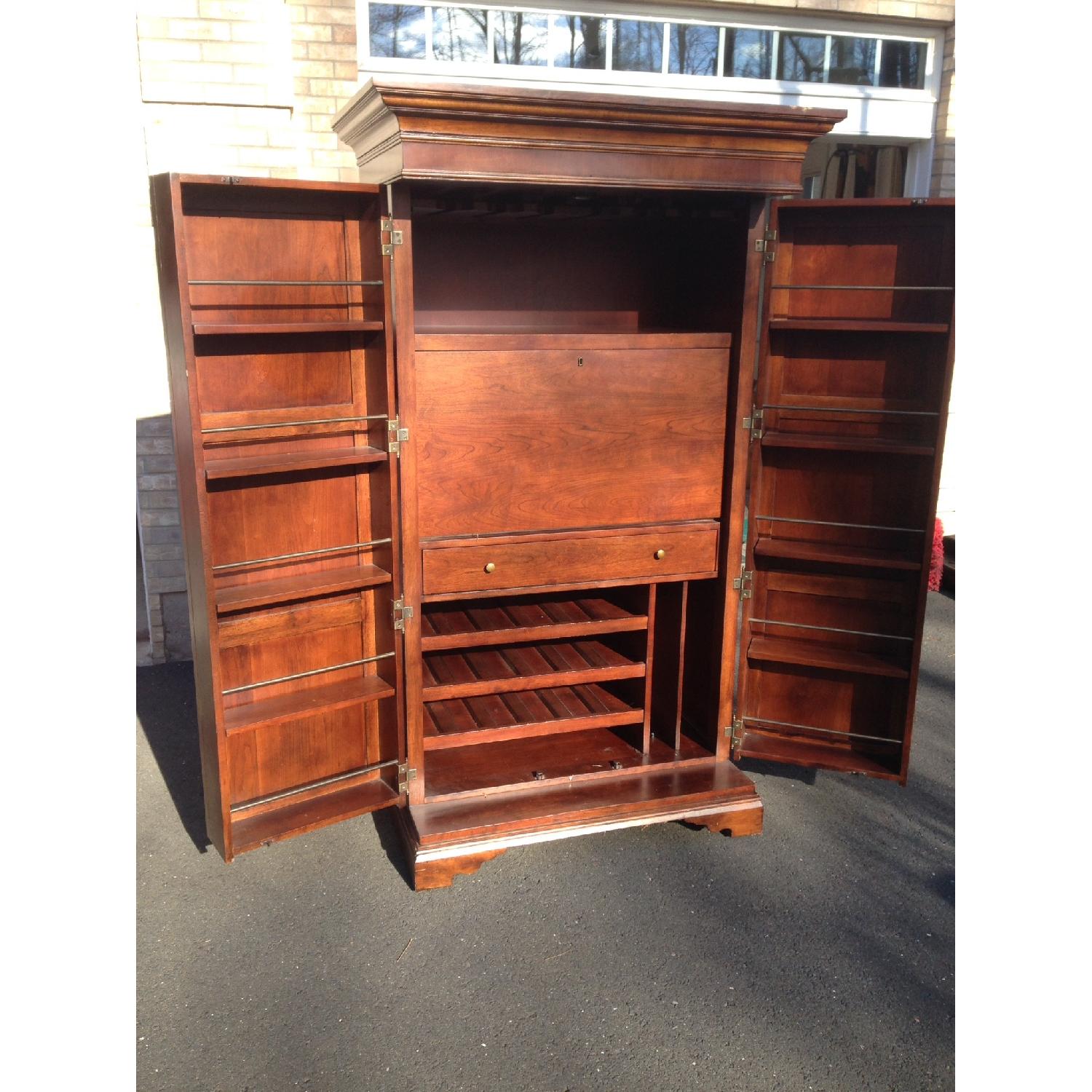 Bernhardt Martha Stewart Trumbull Bar Cabinet - image-8