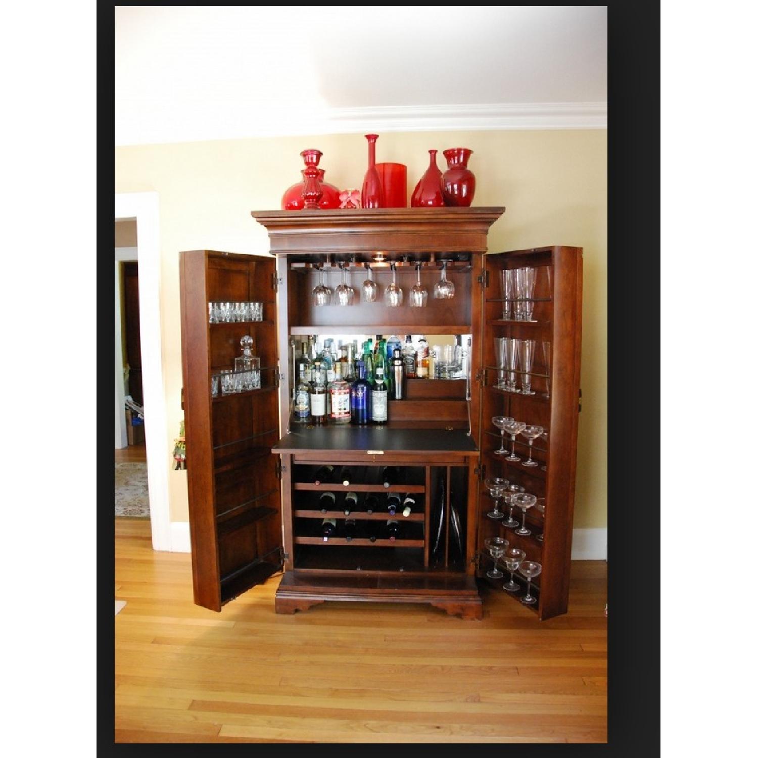 Bernhardt Martha Stewart Trumbull Bar Cabinet - image-9