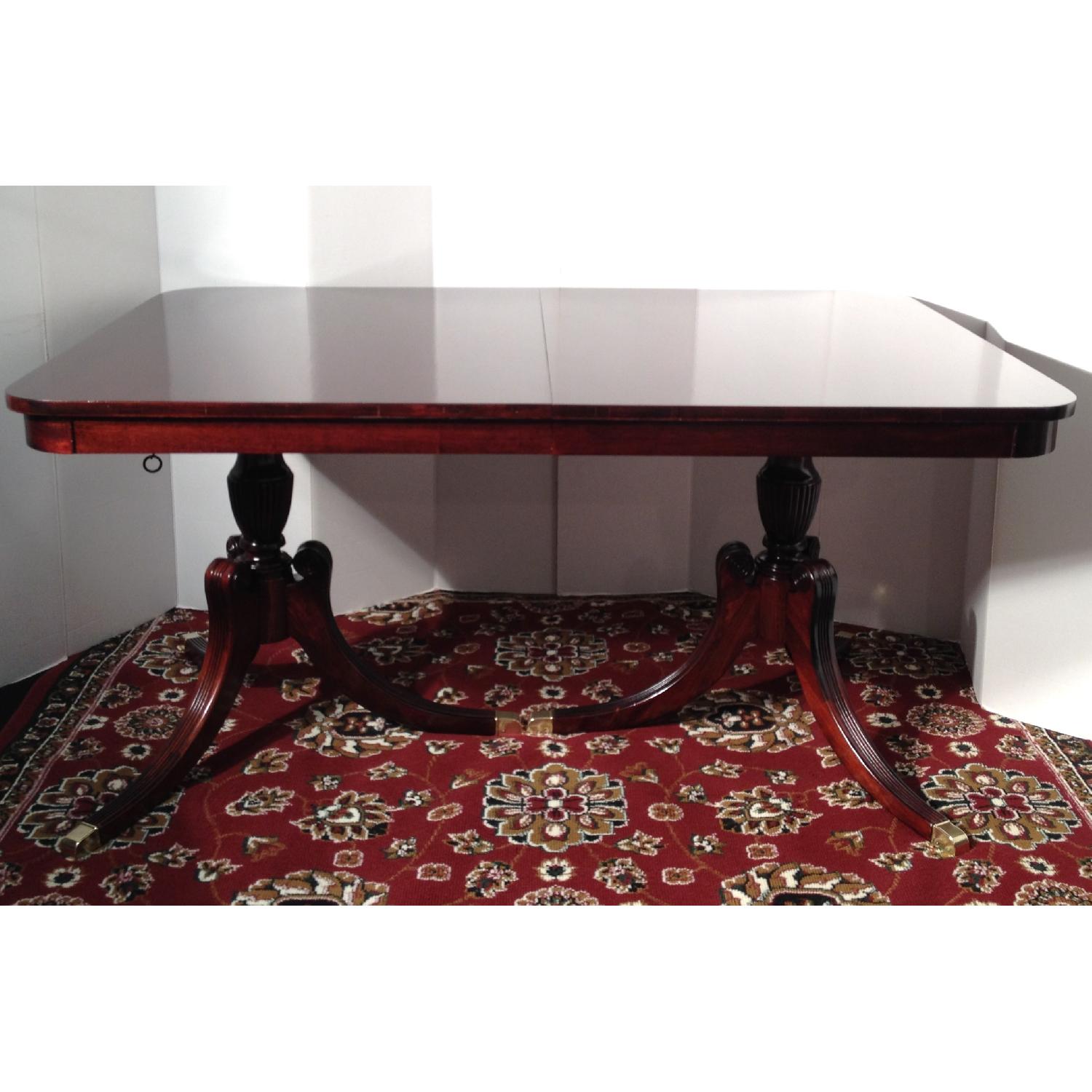 Bassett Antique Mahogany 9 Piece Extendable Dining Room Set - image-2