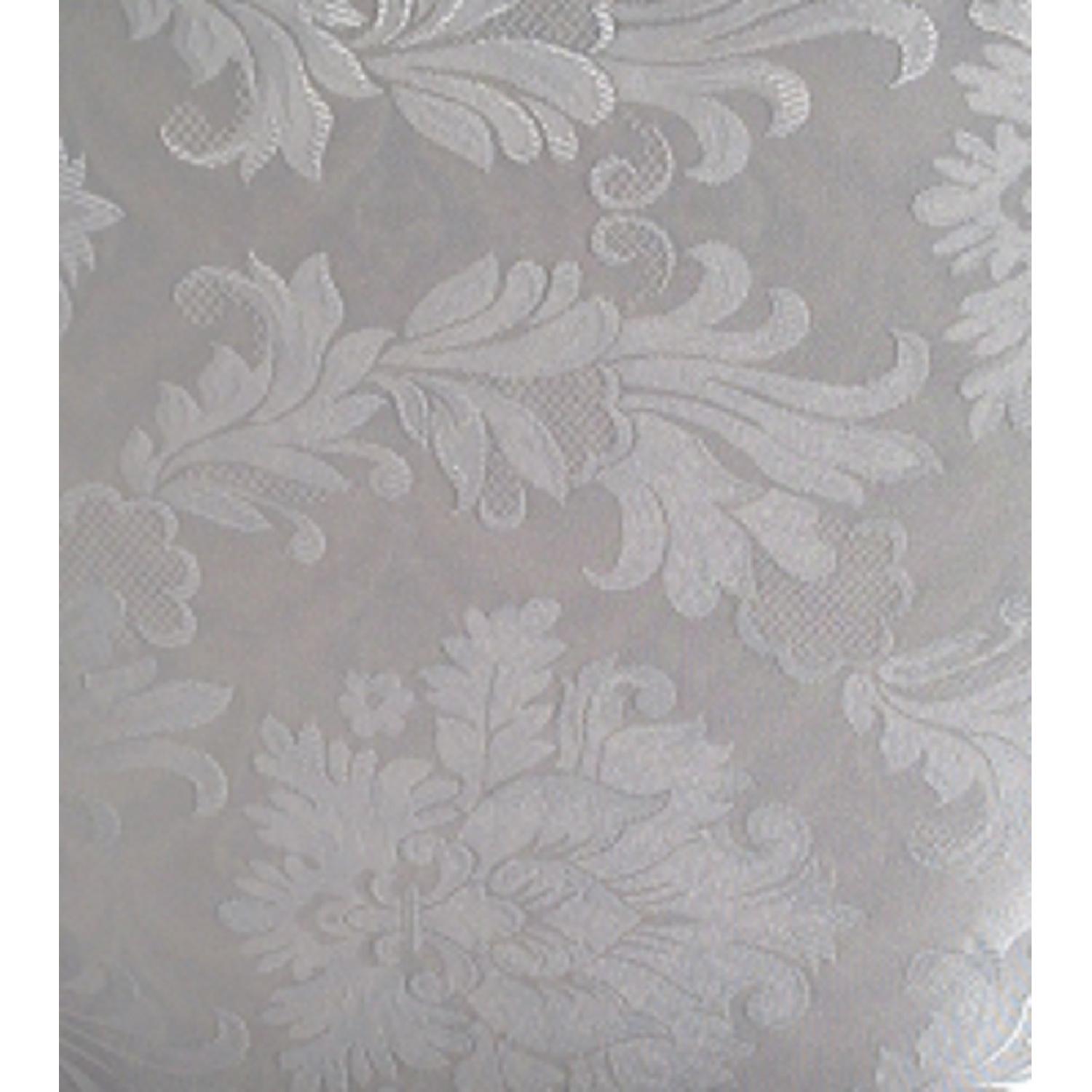 Bassett Antique Mahogany 9 Piece Extendable Dining Room Set - image-12