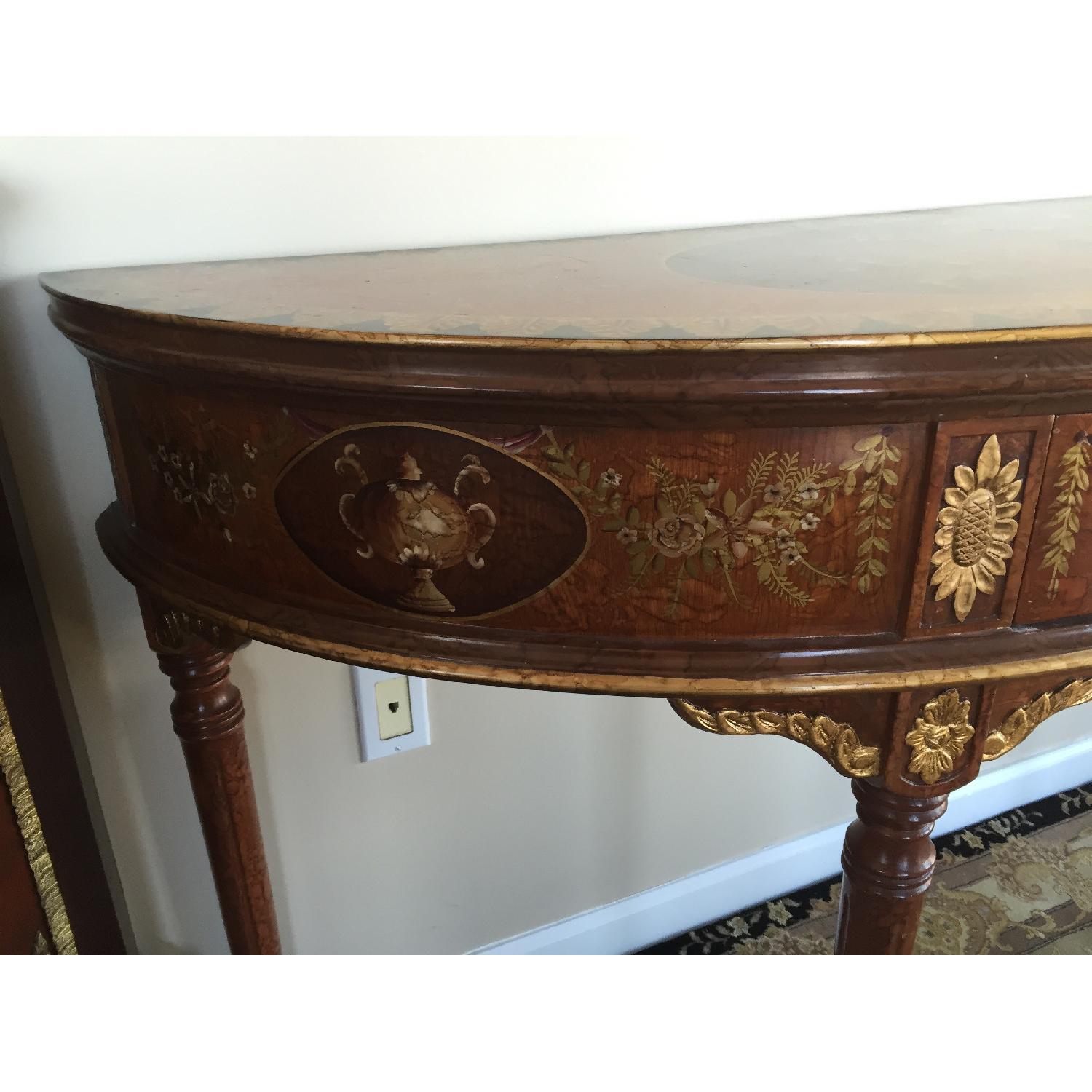 Vintage Foyer Round Table - image-5