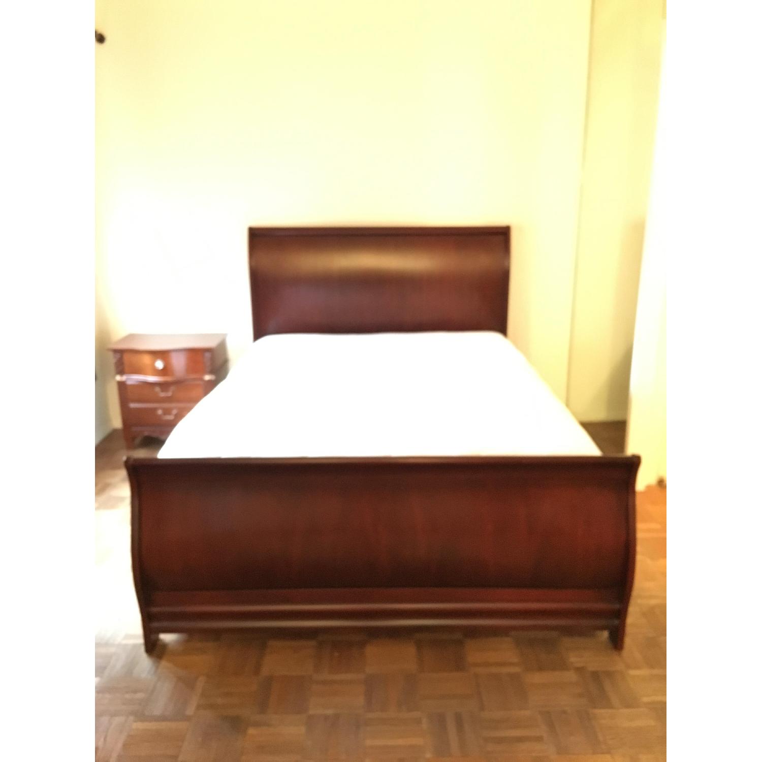 Modus Furniture International Queen Chateau Sleigh Bed - image-4