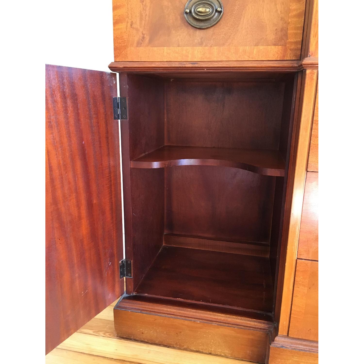 Saginaw Furniture Mahogany China Hutch & Secretary Desk - image-8