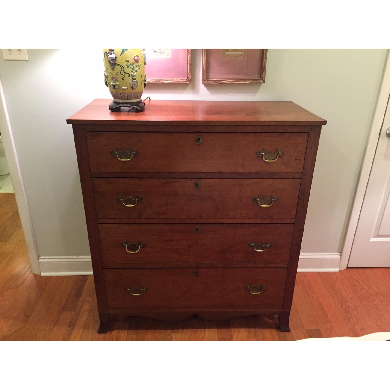 Antique Early 19th-Century American Chest of Drawers - image-1