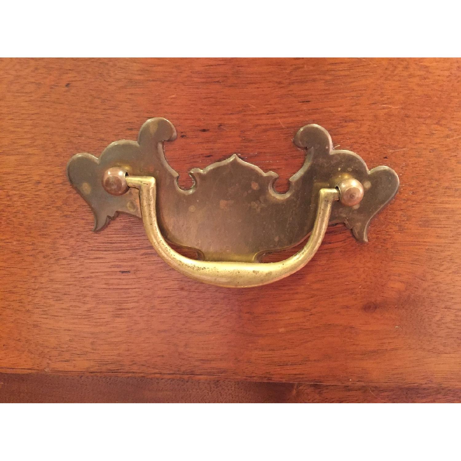 Antique Early 19th-Century American Chest of Drawers - image-4