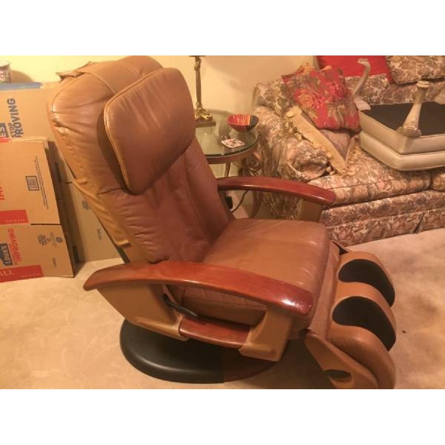 High Tech Technology Reclining Massage Chair - image-2