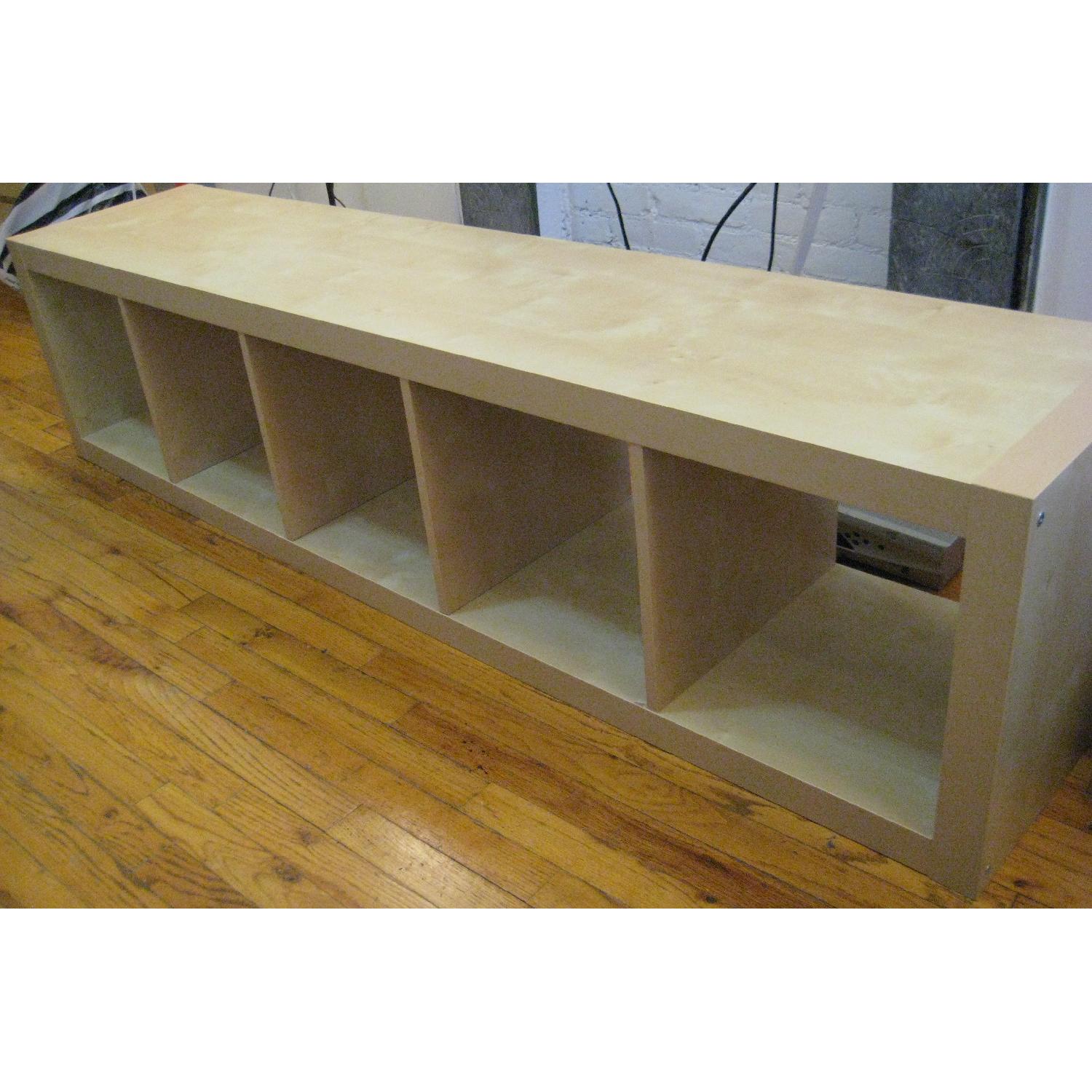 Ikea Kallax Shelving Unit w/ 3 Seagrass Baskets AptDeco