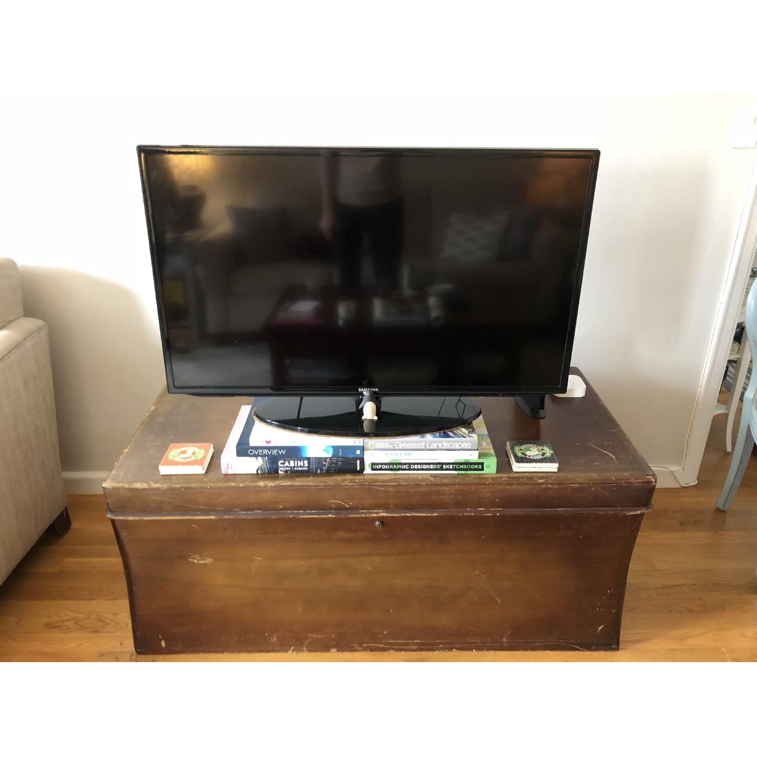 Antique Red Cedar Chest - image-8