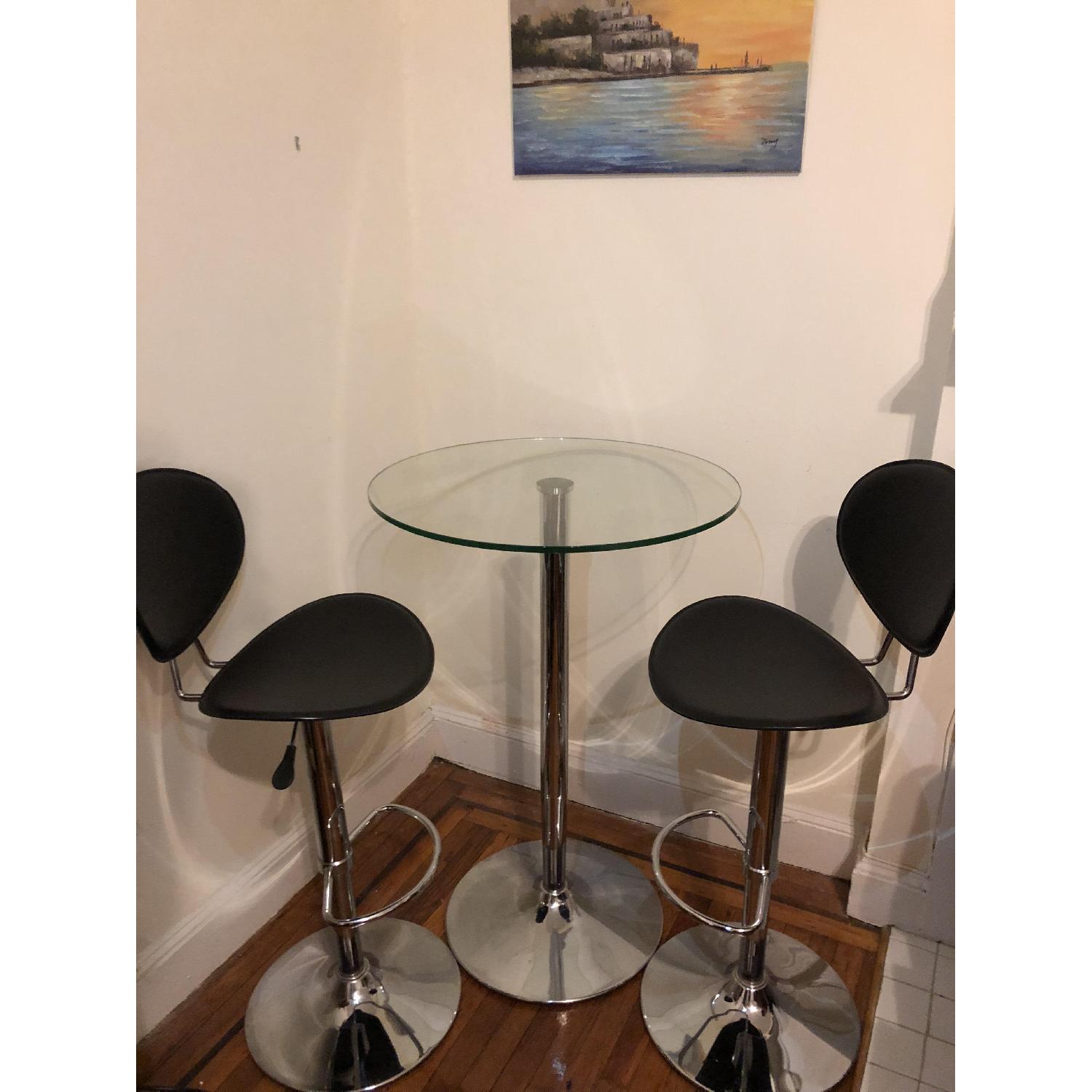 Dania Glass Bar Table w/ 2 Stools AptDeco