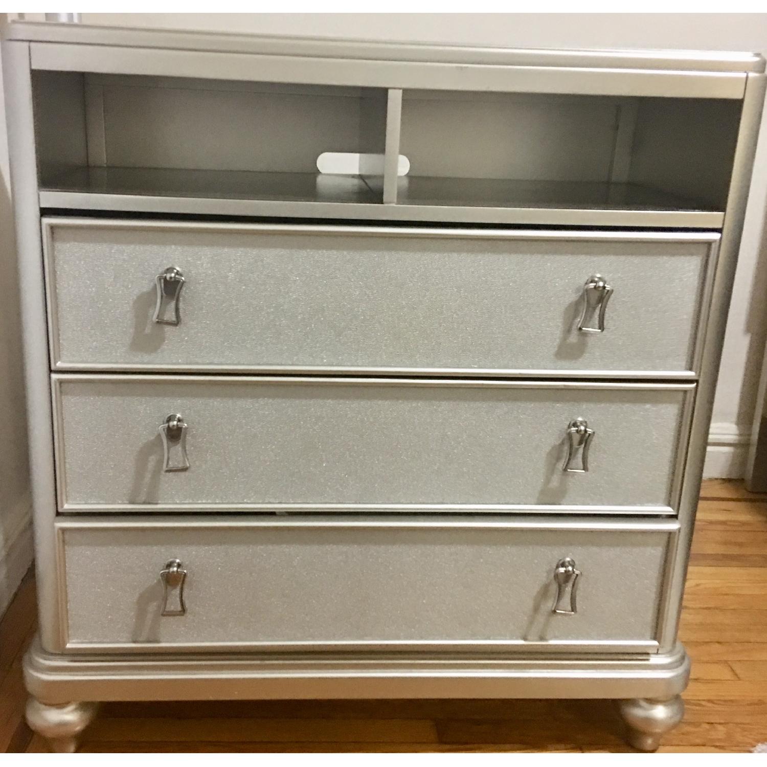 Bob's Diva TV Stand/Dresser - image-2