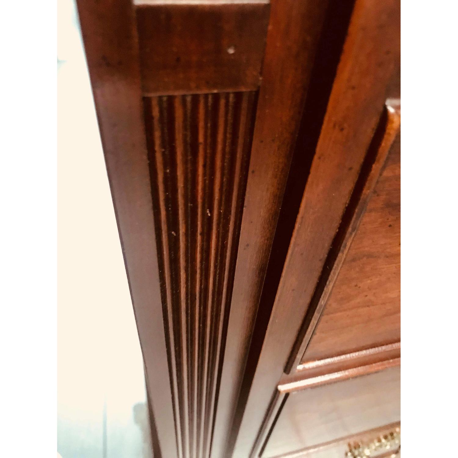 Thomasville Large Highboy 8 Drawer Cherry Wood Dresser - image-7