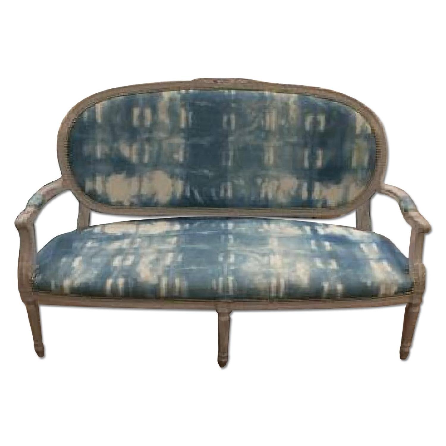 Custom Made Blue White Tie Dye Couch Aptdeco