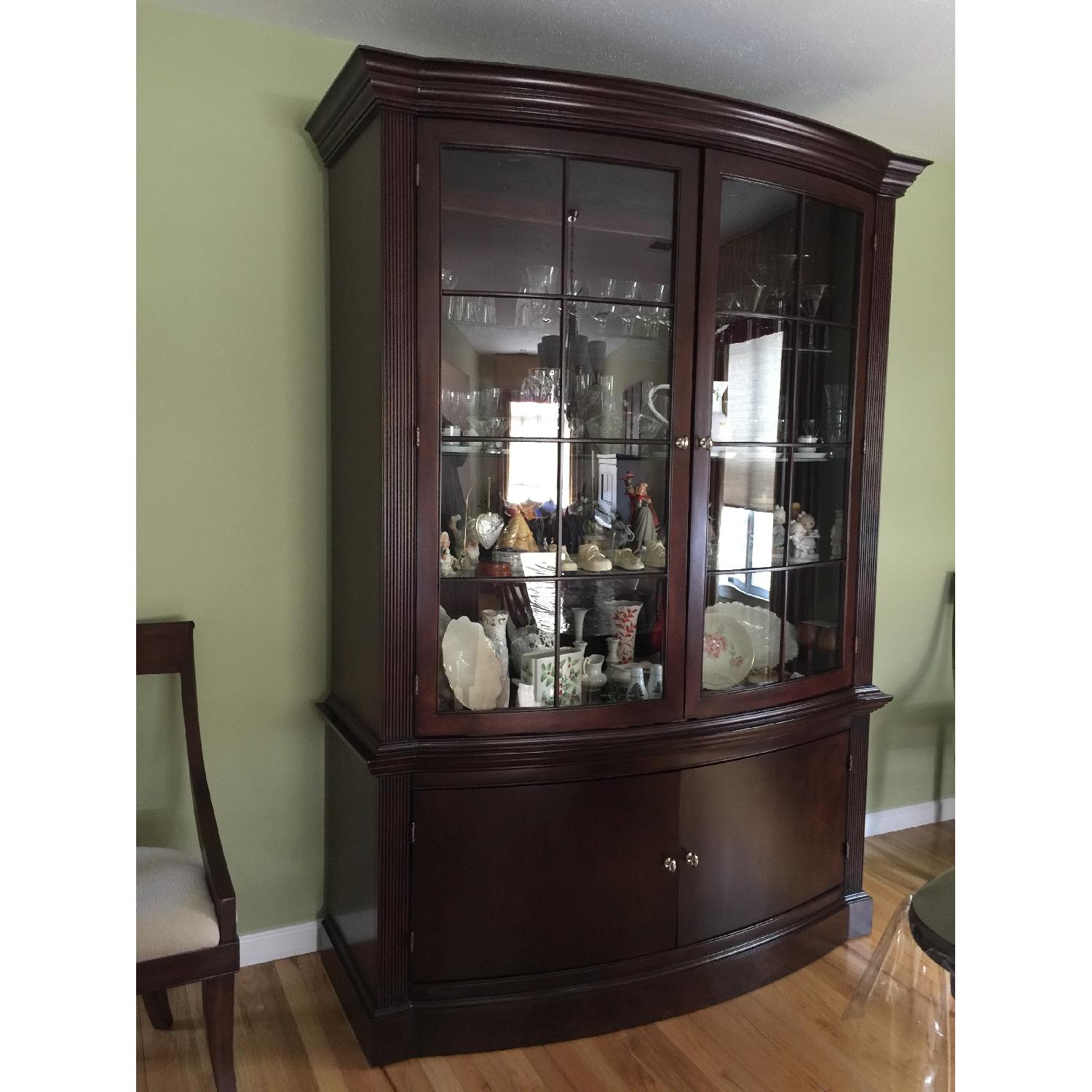 Shermag Mayfair Dining Room Table w/ 8 Chairs - image-3