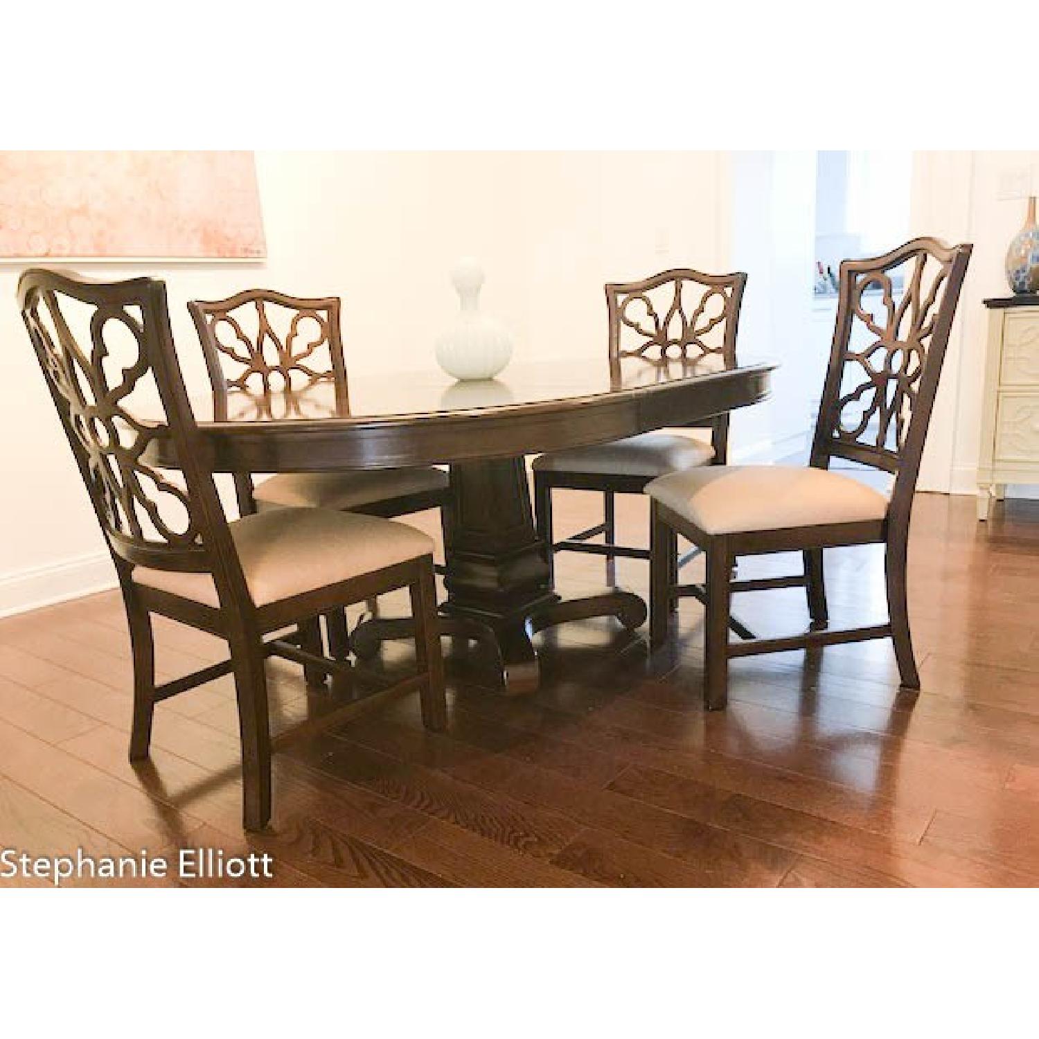 Bassett Dining Table w/ 4 Chairs - image-1