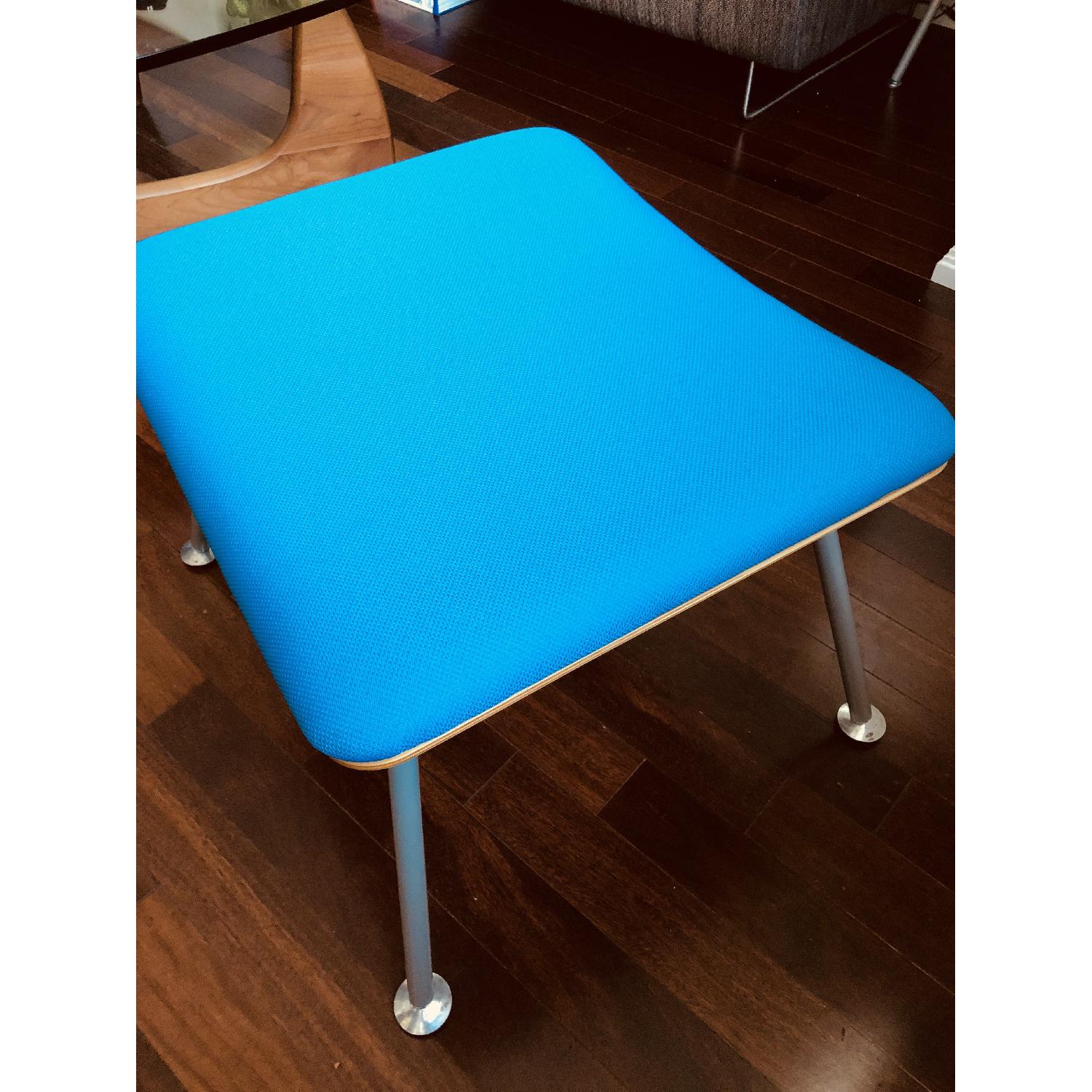 Herman Miller Swoop Lounge Chair & Ottoman - image-6