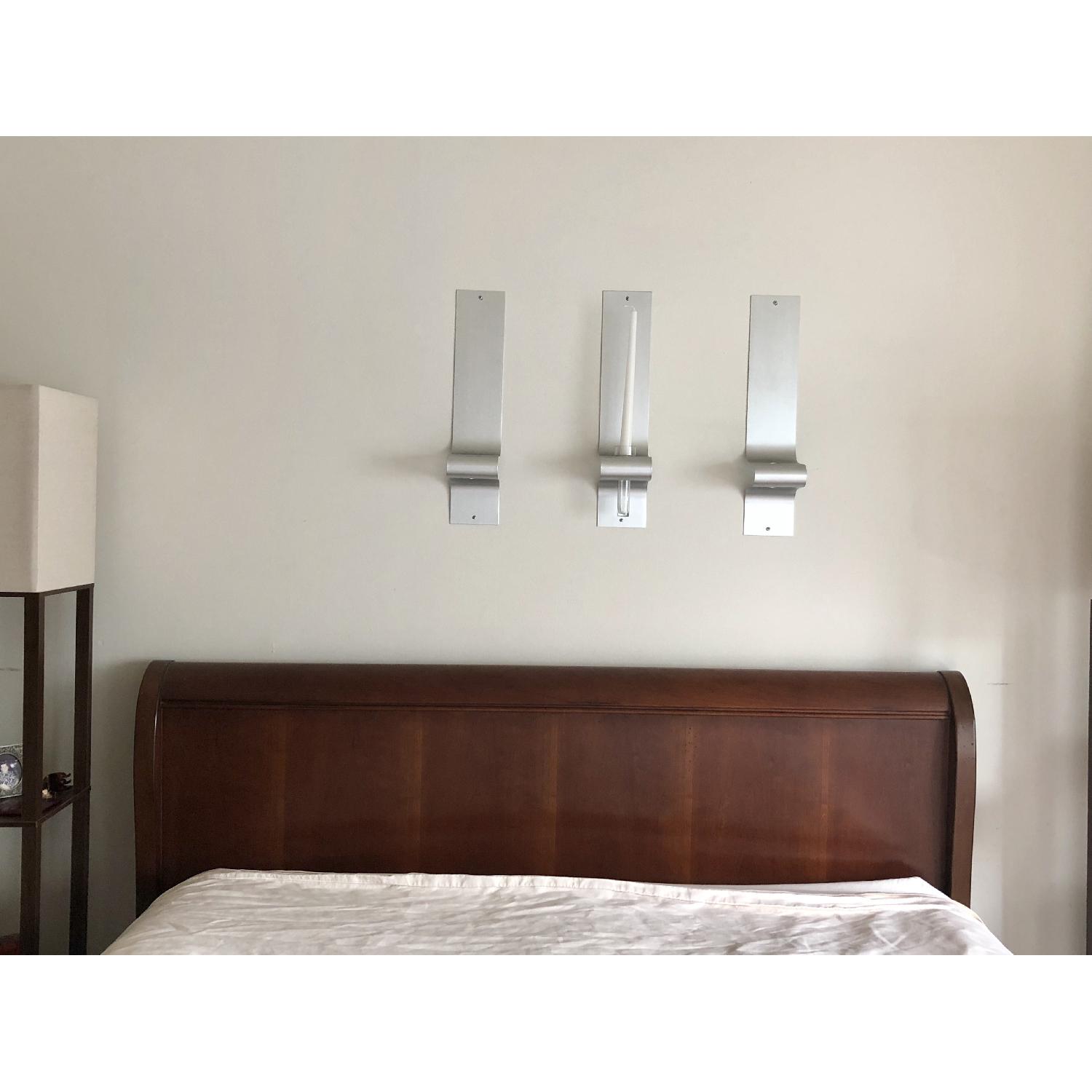 Drexel Queen Size Sleigh Bed Frame - image-5