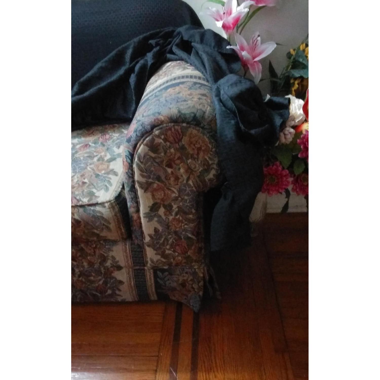 Grey Linen Sofa - image-7