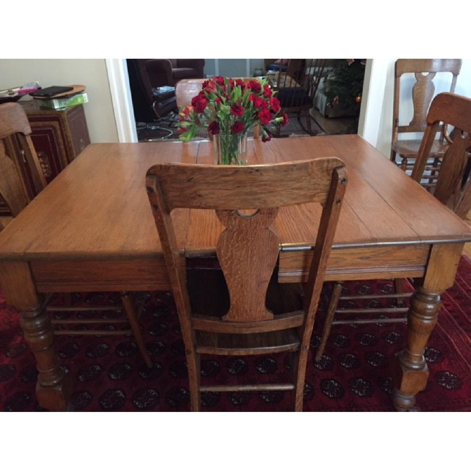 American Oak Antique Dining Table w/ 4 Chairs AptDeco