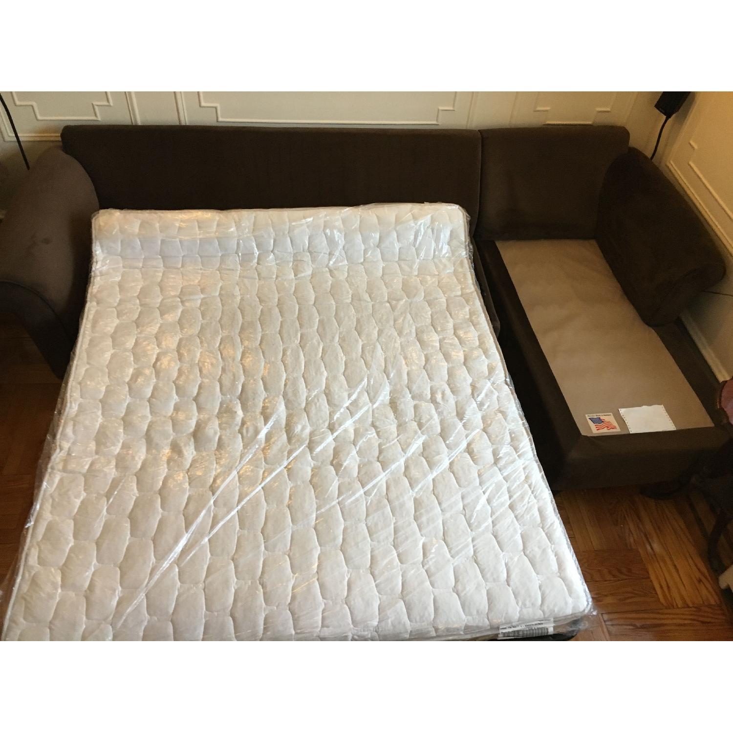 Raymour & Flanigan Chenille Sectional w/ Queen Size Pull Out Bed - image-4