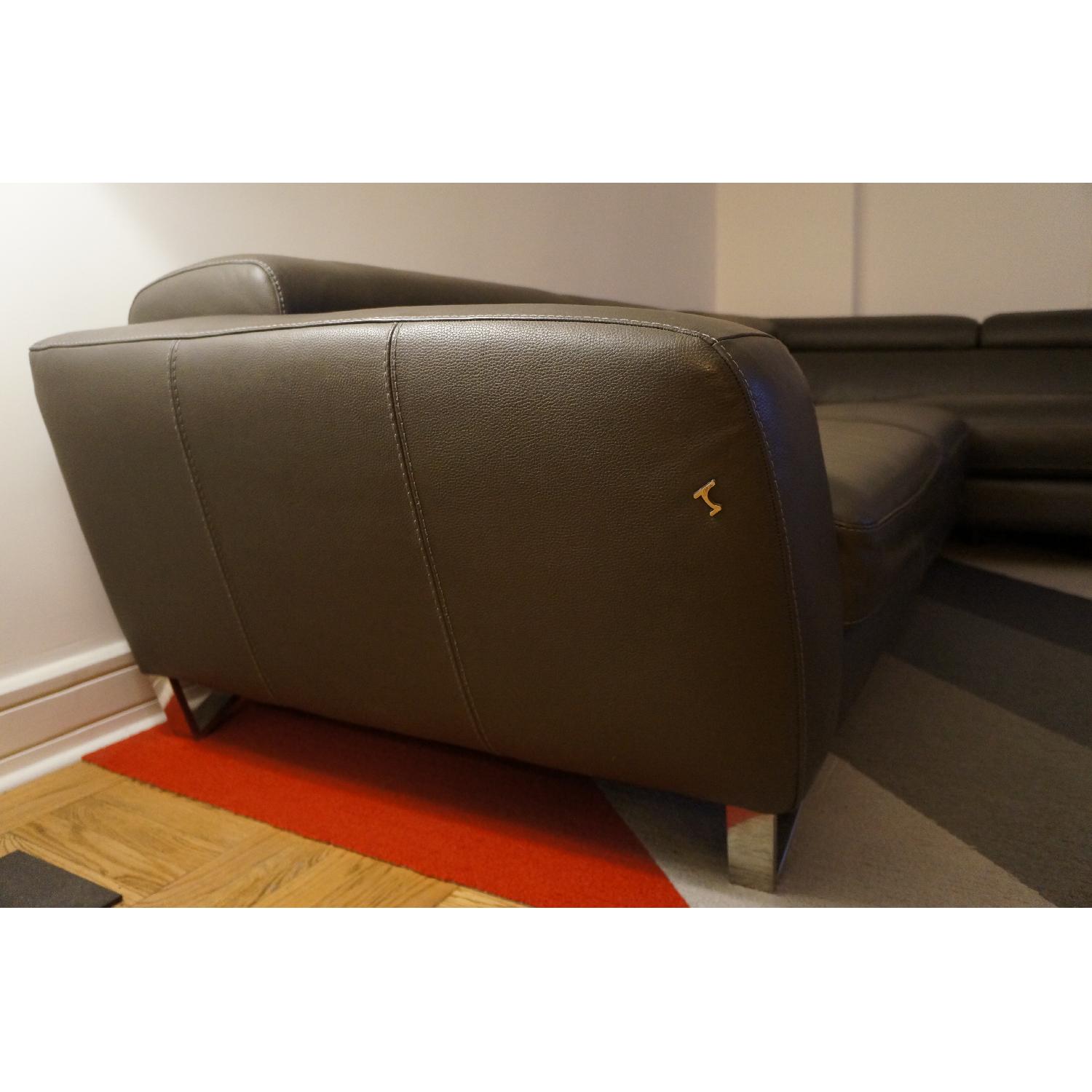 Nicoletti Sparta Delancey Sectional Couch - image-8