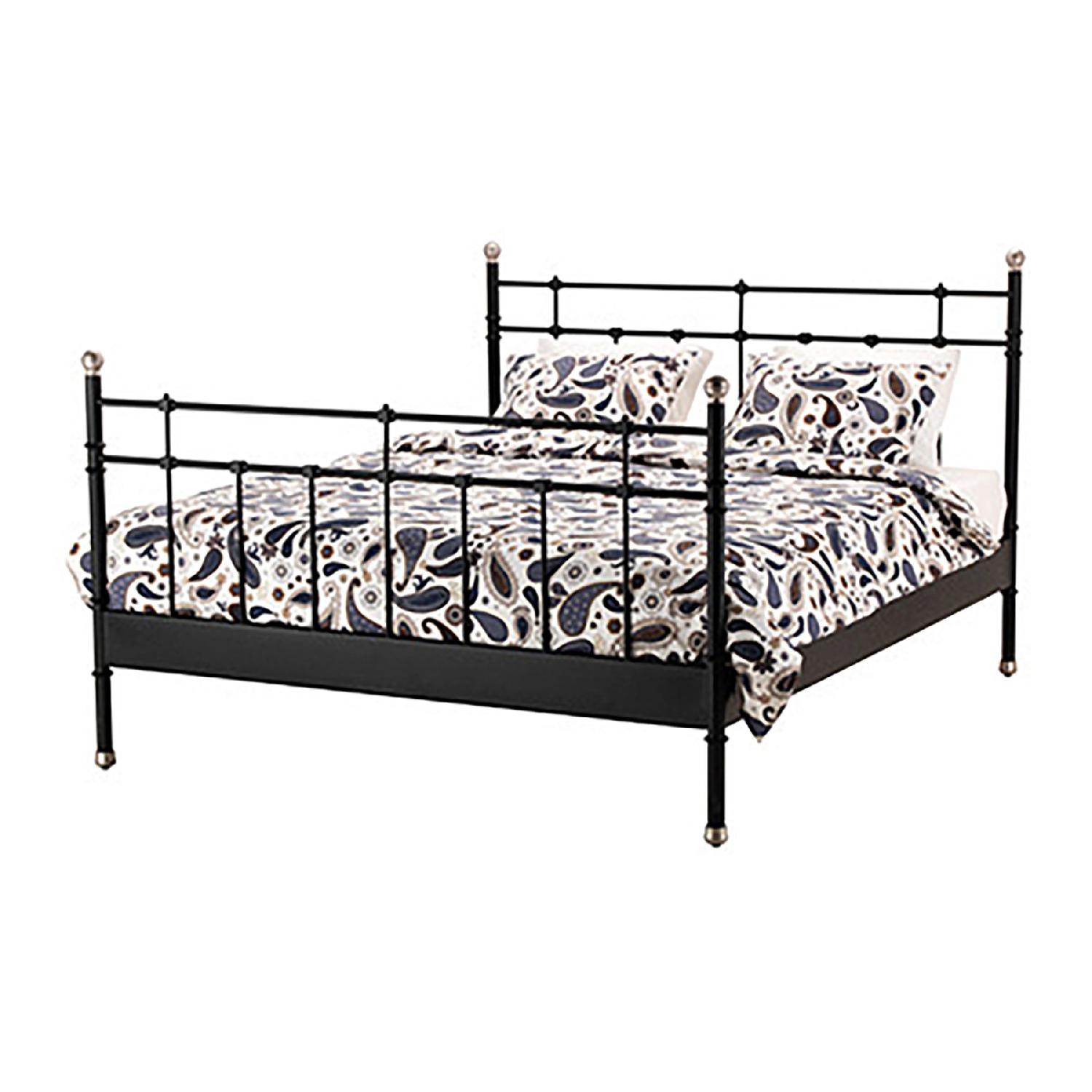 IKEA ベッドフレーム　クイーンサイズ SVELVIK 廃盤品　ブラック IKEA ベッドフレーム クイーンサイズ SVELVIK 廃盤品 ブラック