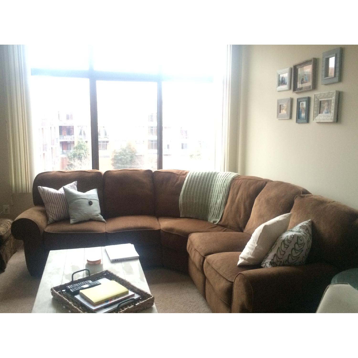 Lane Furniture Brown Reclining Sectional AptDeco