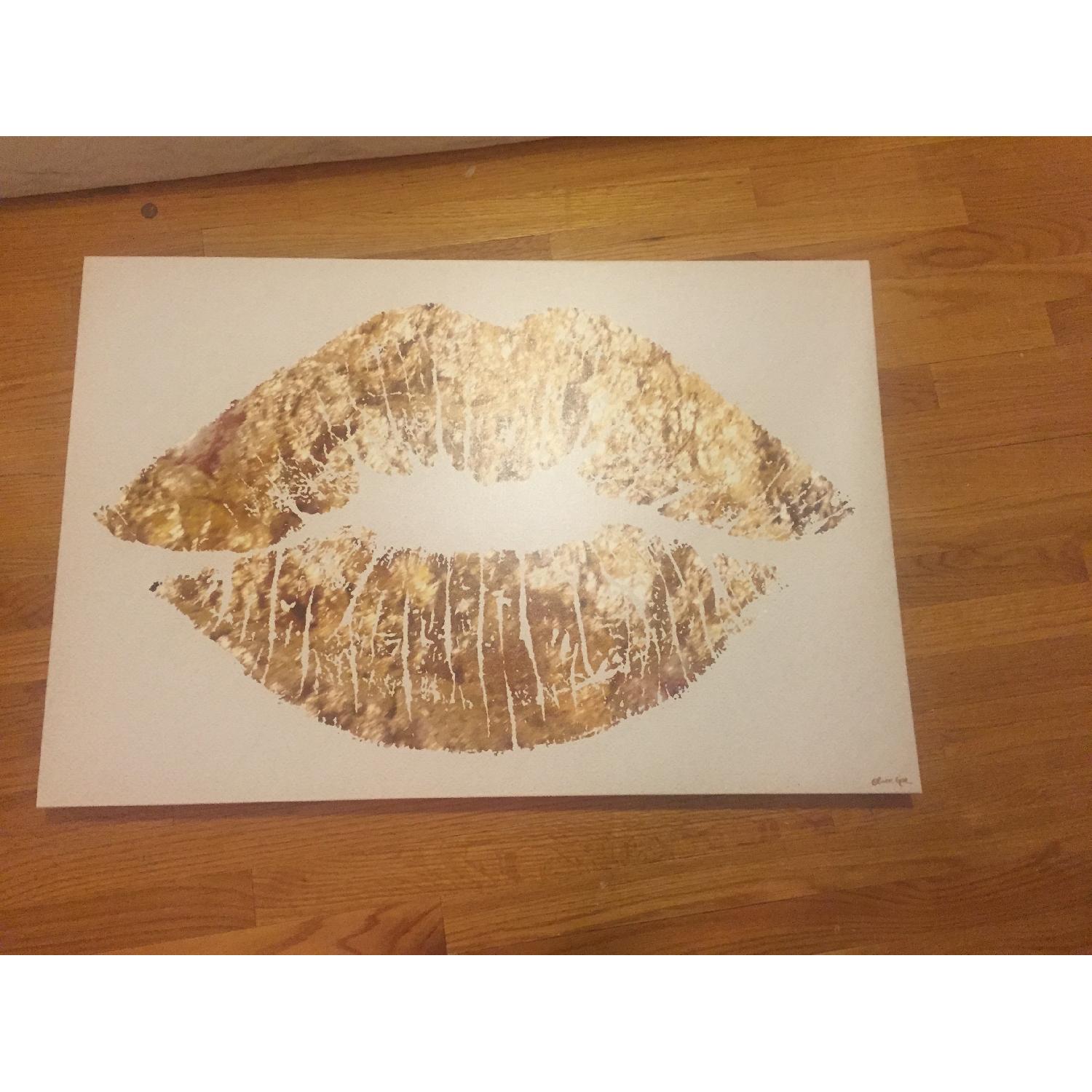 Oliver Gal Solid Kiss Painting Print on Wrapped Canvas - image-2