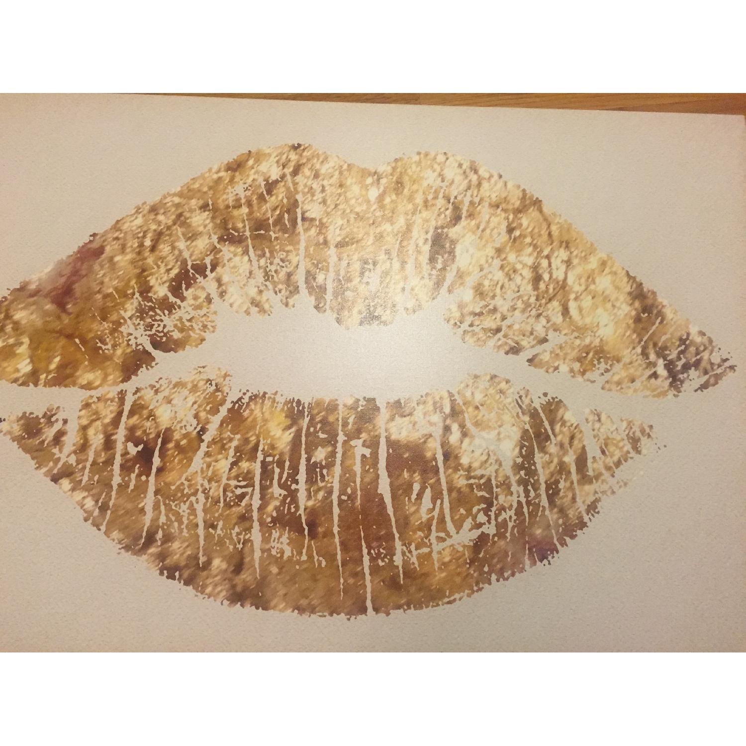 Oliver Gal Solid Kiss Painting Print on Wrapped Canvas - image-4