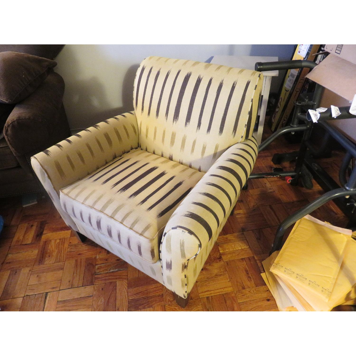 Ethan Allen Adam Sofa Chair - image-8