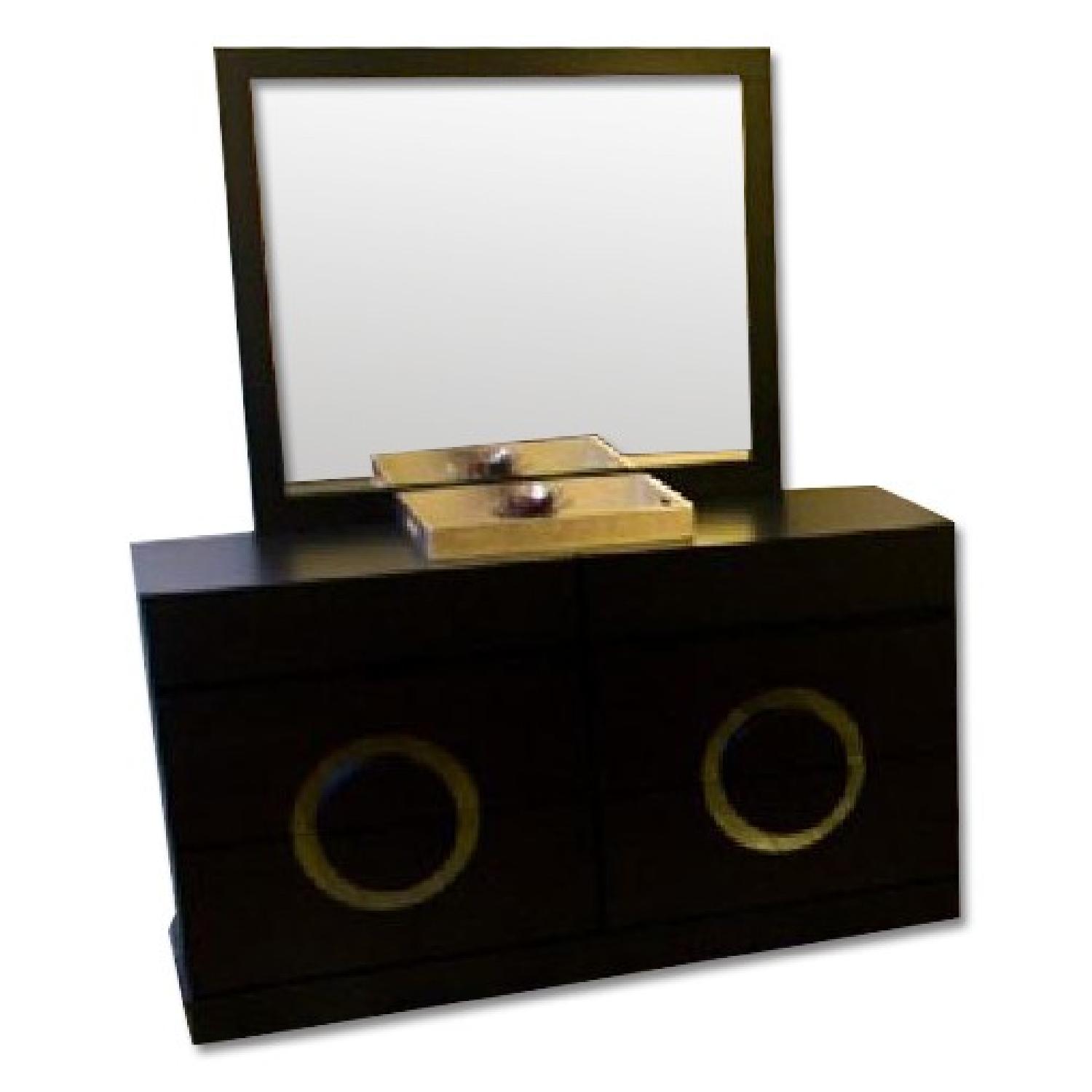 4-Piece Queen Bedroom Set - image-8