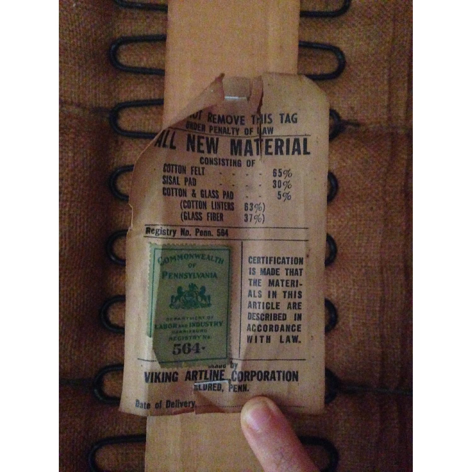 Viking Artline Mid Century Modern Chair in Green Vinyl Upholstery w/ Wooden Legs - image-6