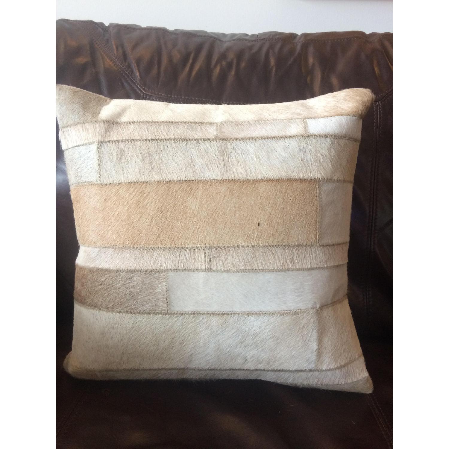 Pier 1 Natural Throw Pillows Pair Aptdeco